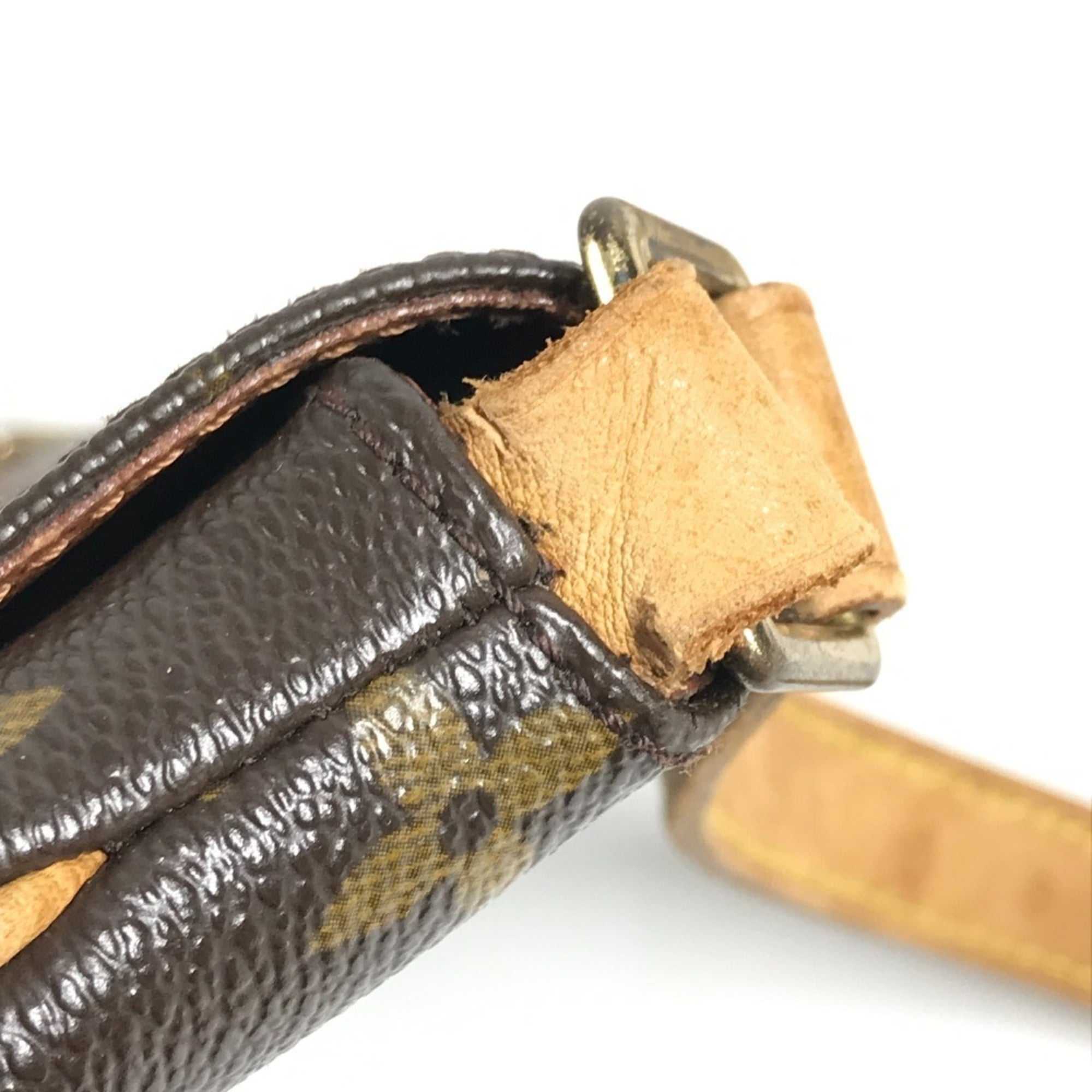 Louis Vuitton Monogram Brown Monogram Pochette Shoulder Bag (Pre-Owned)