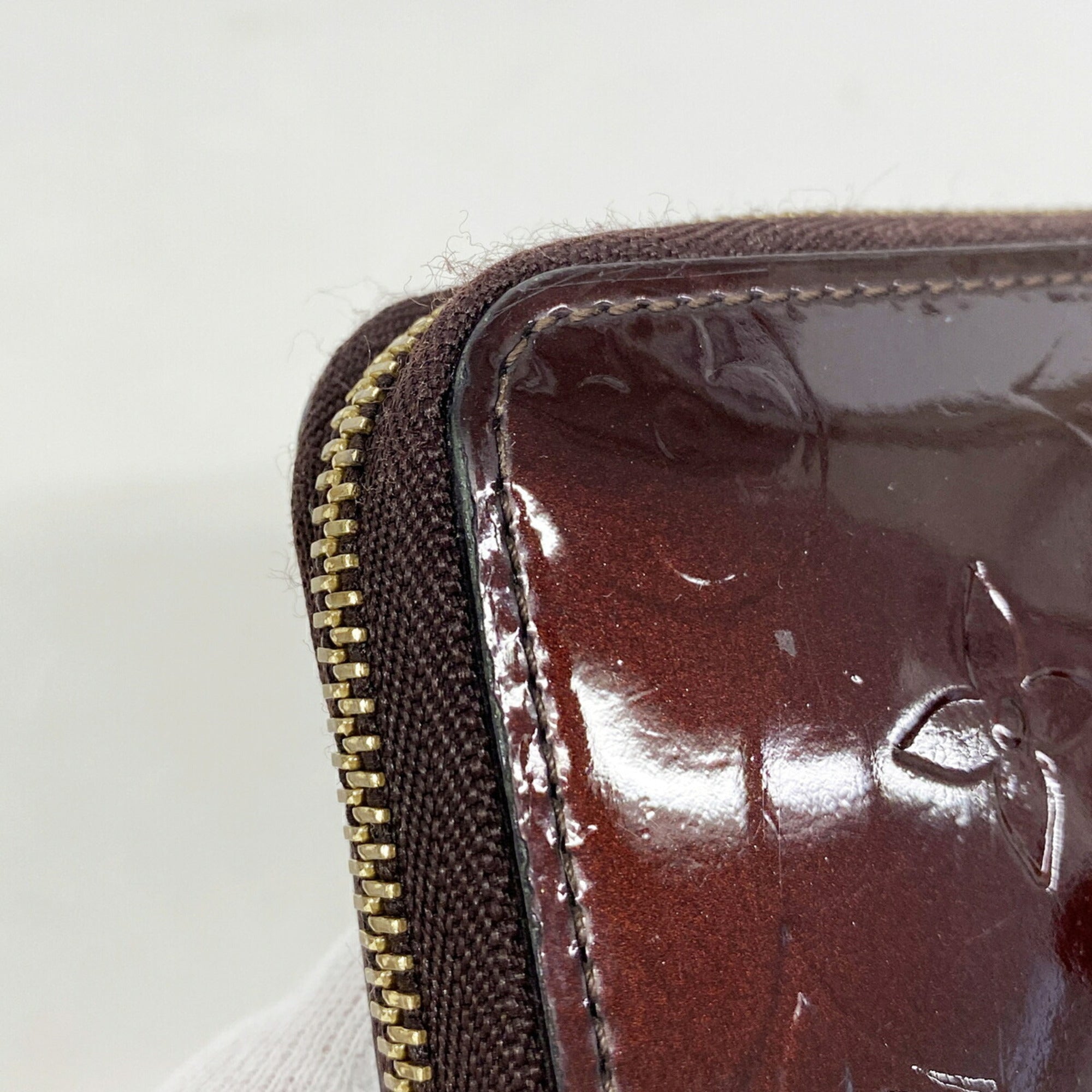 Louis Vuitton Amarante Coin Purse/Coin Case (Pre-Owned)