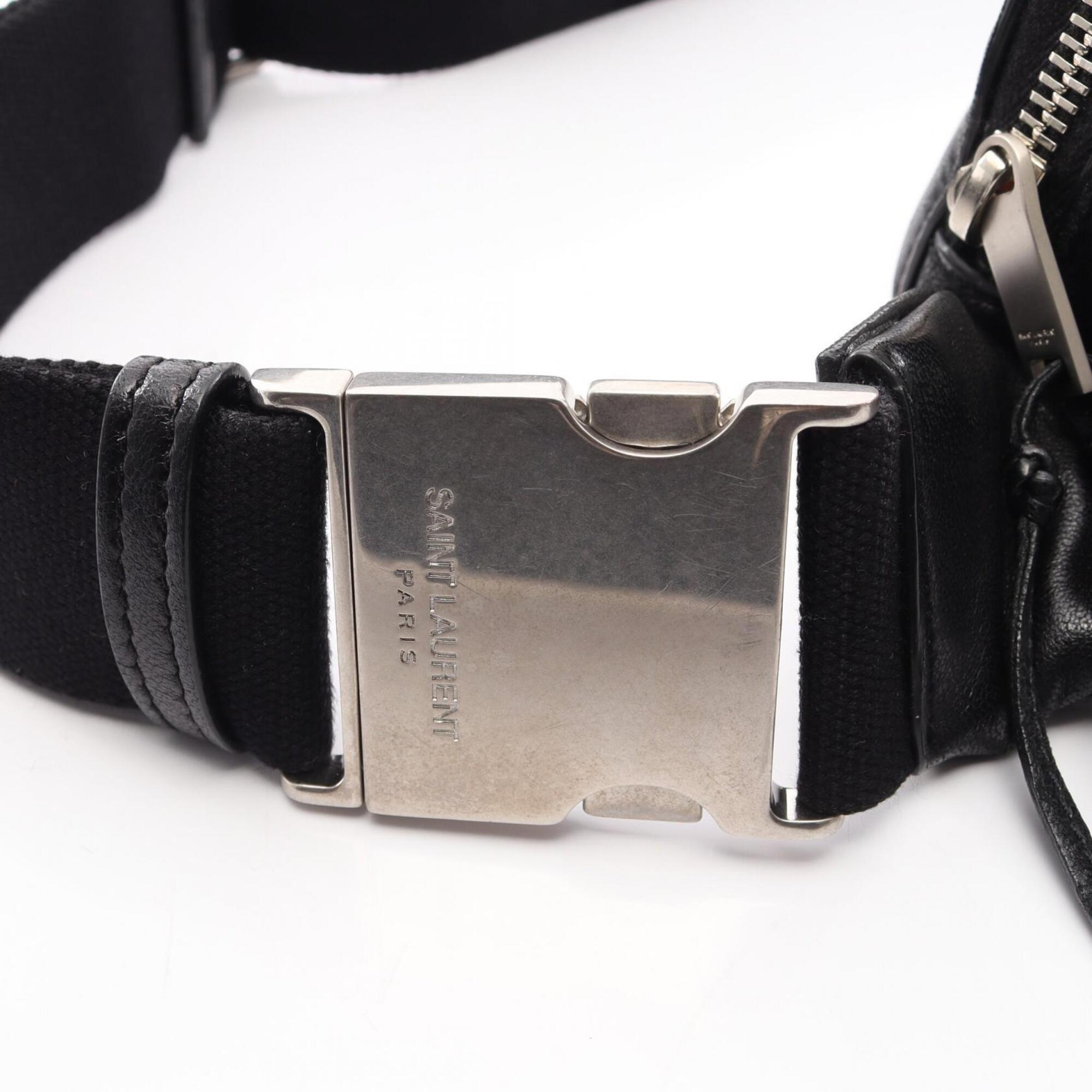 Saint Laurent Black Leather Fanny Pack Handbag (Pre-Owned)