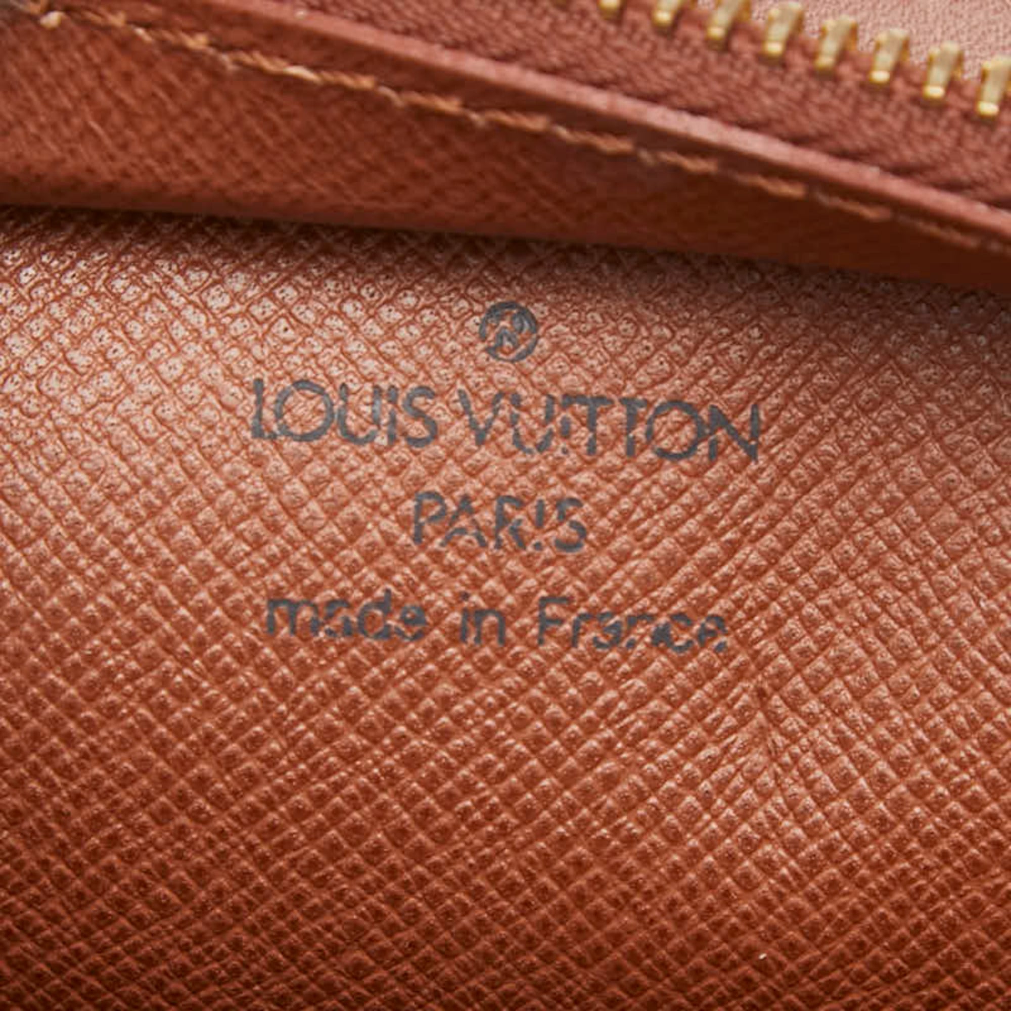 Louis Vuitton Monogram Brown Pvc Leather Clutch Bag Pochette (Pre-Owned)