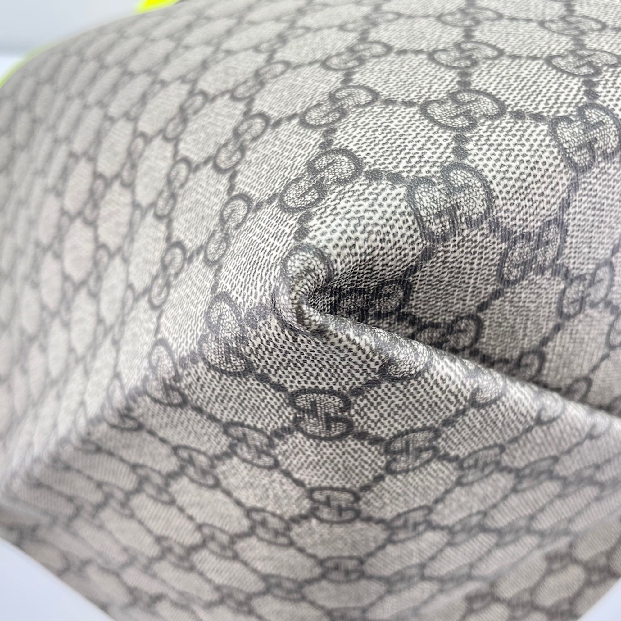 Gucci Beige Tote Bag (Pre-Owned)