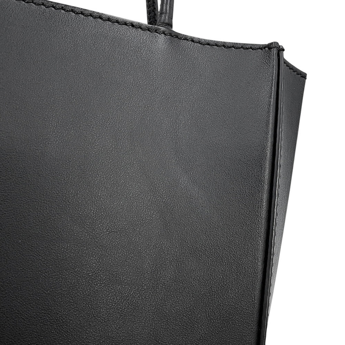 Fendi Black Leather Handbag Shopping Bag (Pre-Owned)
