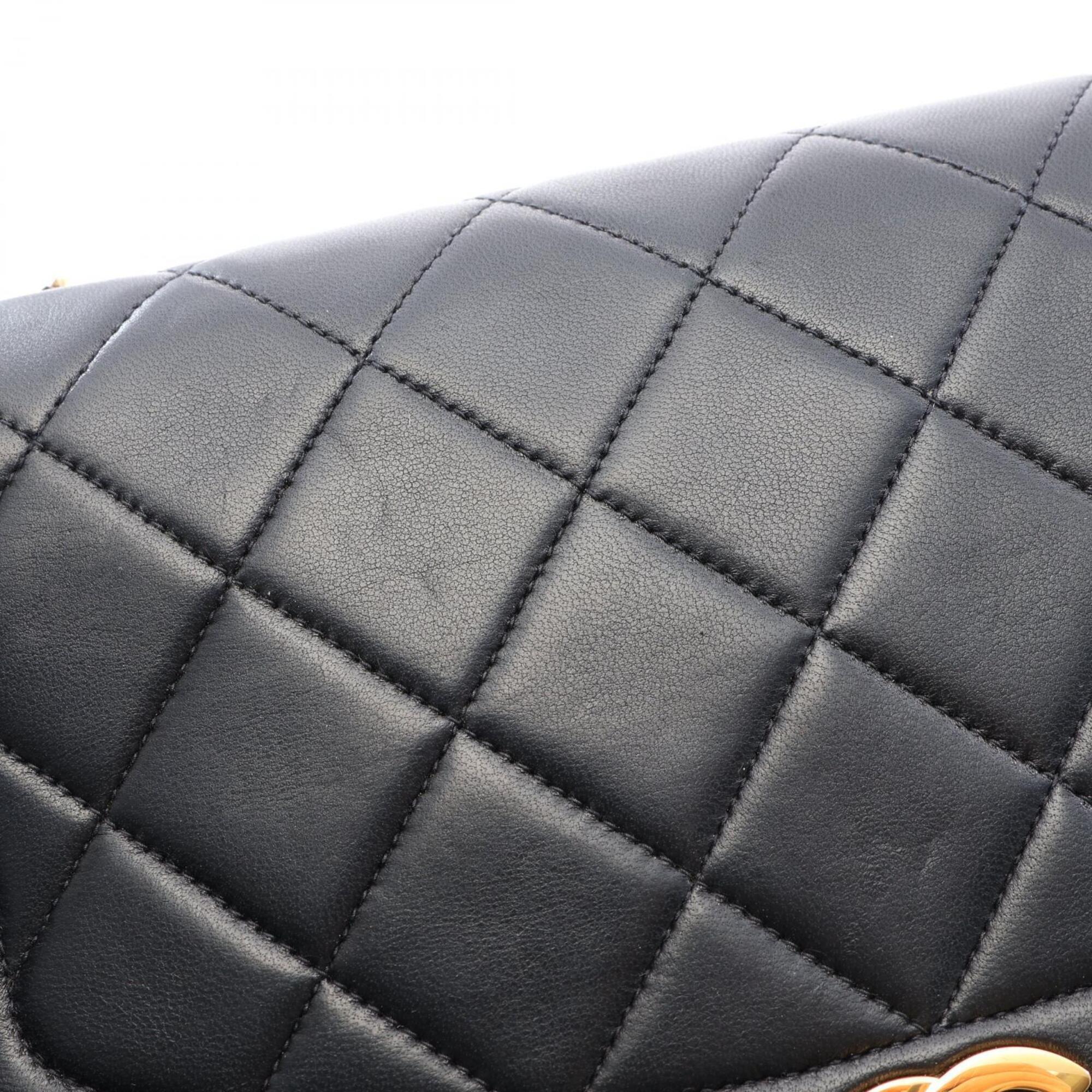 Chanel Black Leather Handbag Shoulder Bag (Pre-Owned)