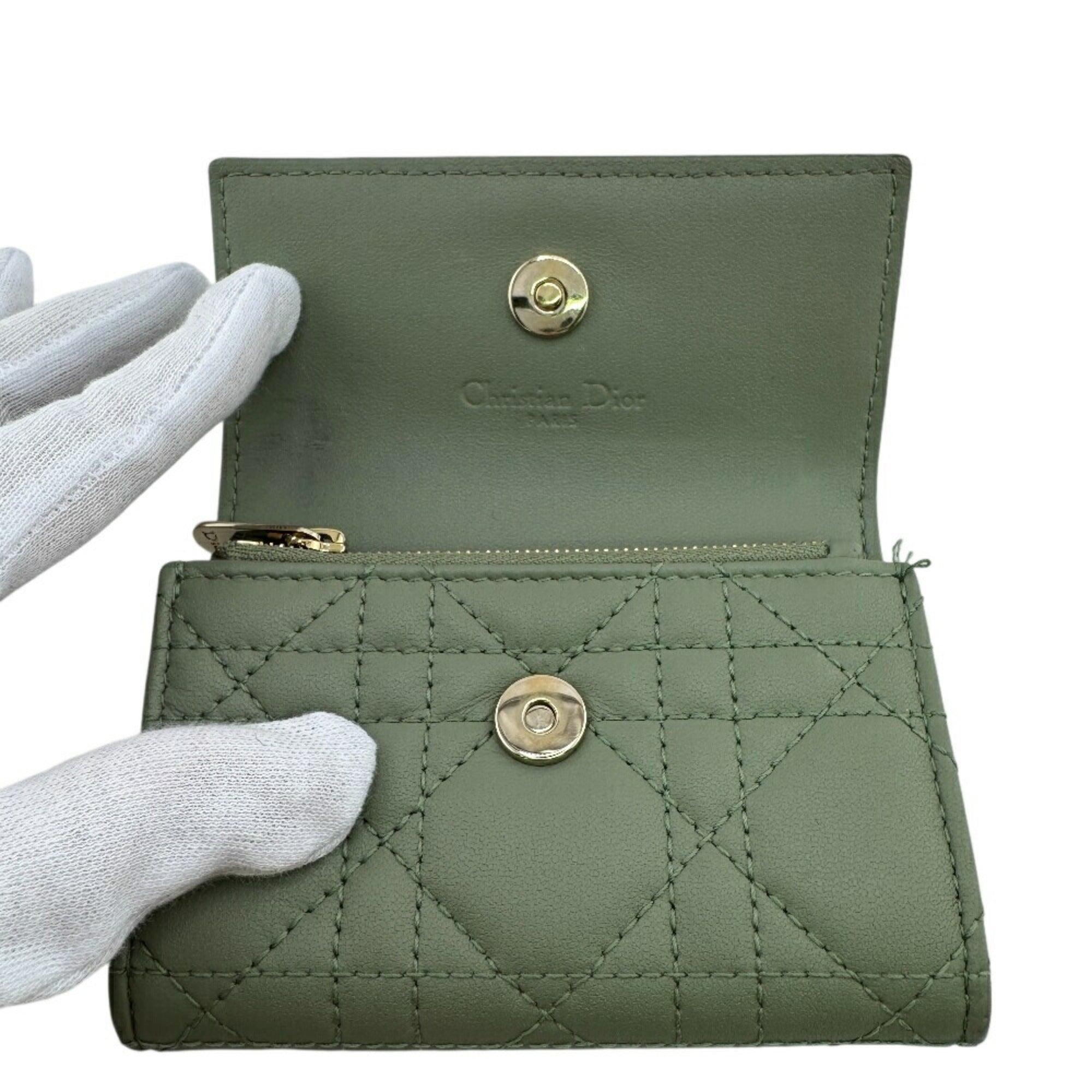 Christian Dior Green Leather Wallet (Bi-Fold) (Pre-Owned)