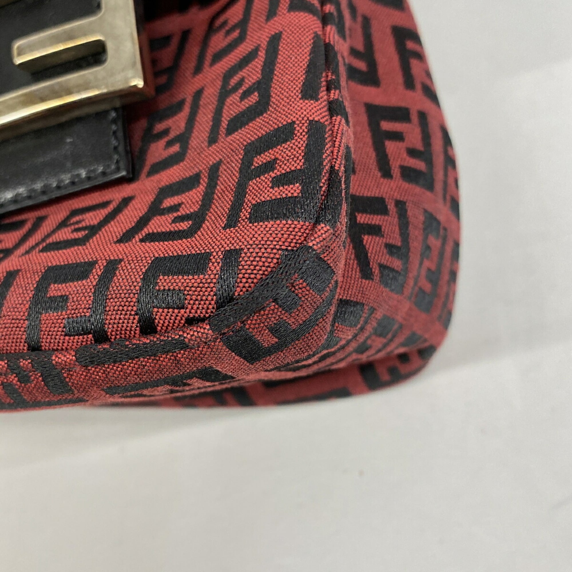 Fendi Black Red Color Nylon Canvas Handbag (Pre-Owned)