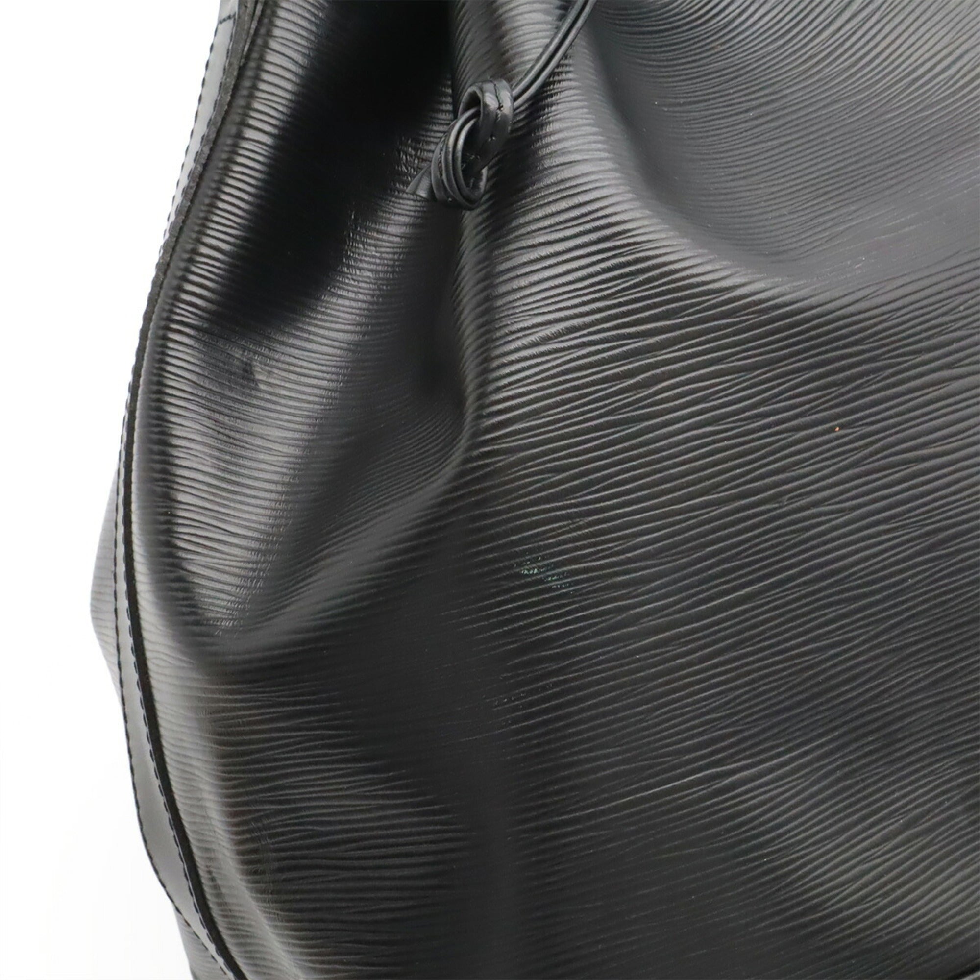 Louis Vuitton Epi Black Noir Epi Leather Shoulder Bag (Pre-Owned)