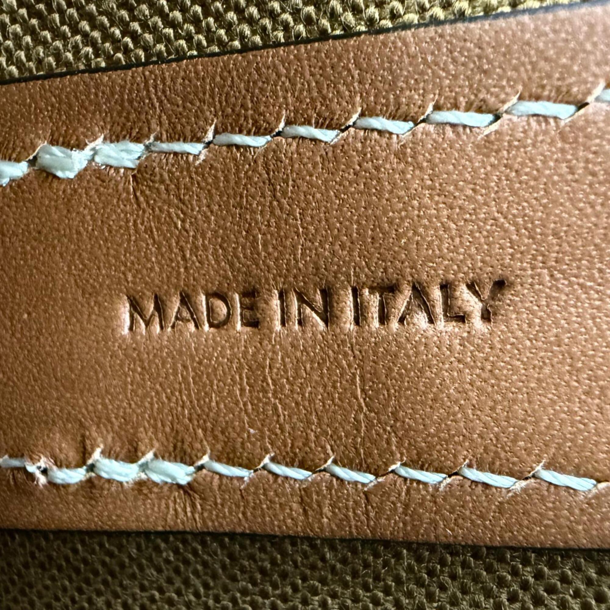 Celine Canvas Shoulder Bag (Pre-Owned)