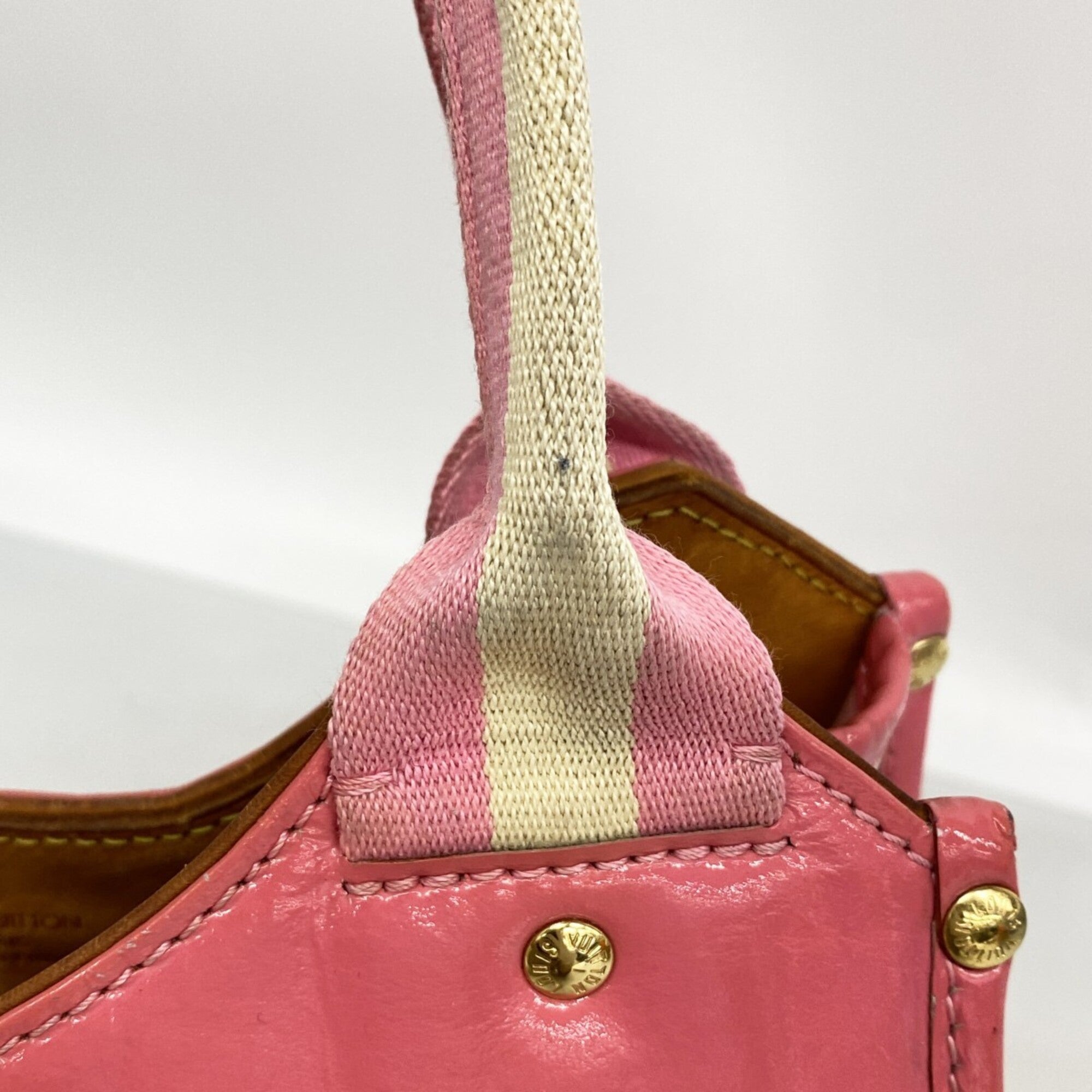 Louis Vuitton Strawberry Handbag (Pre-Owned)
