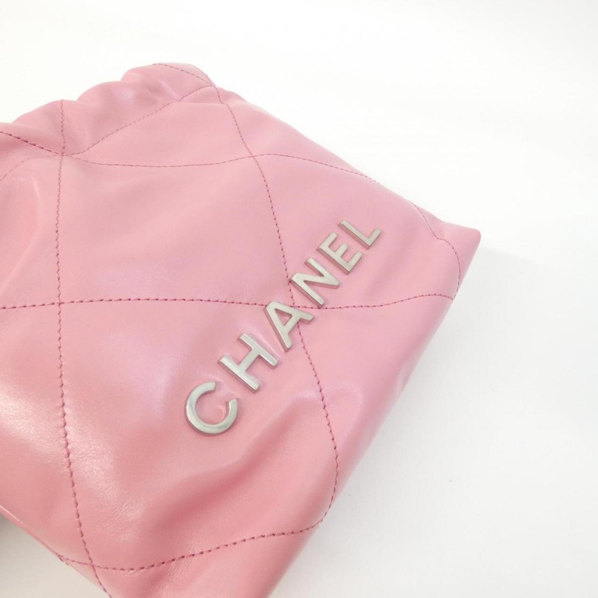 Chanel Pink Leather Handbag (Pre-Owned)