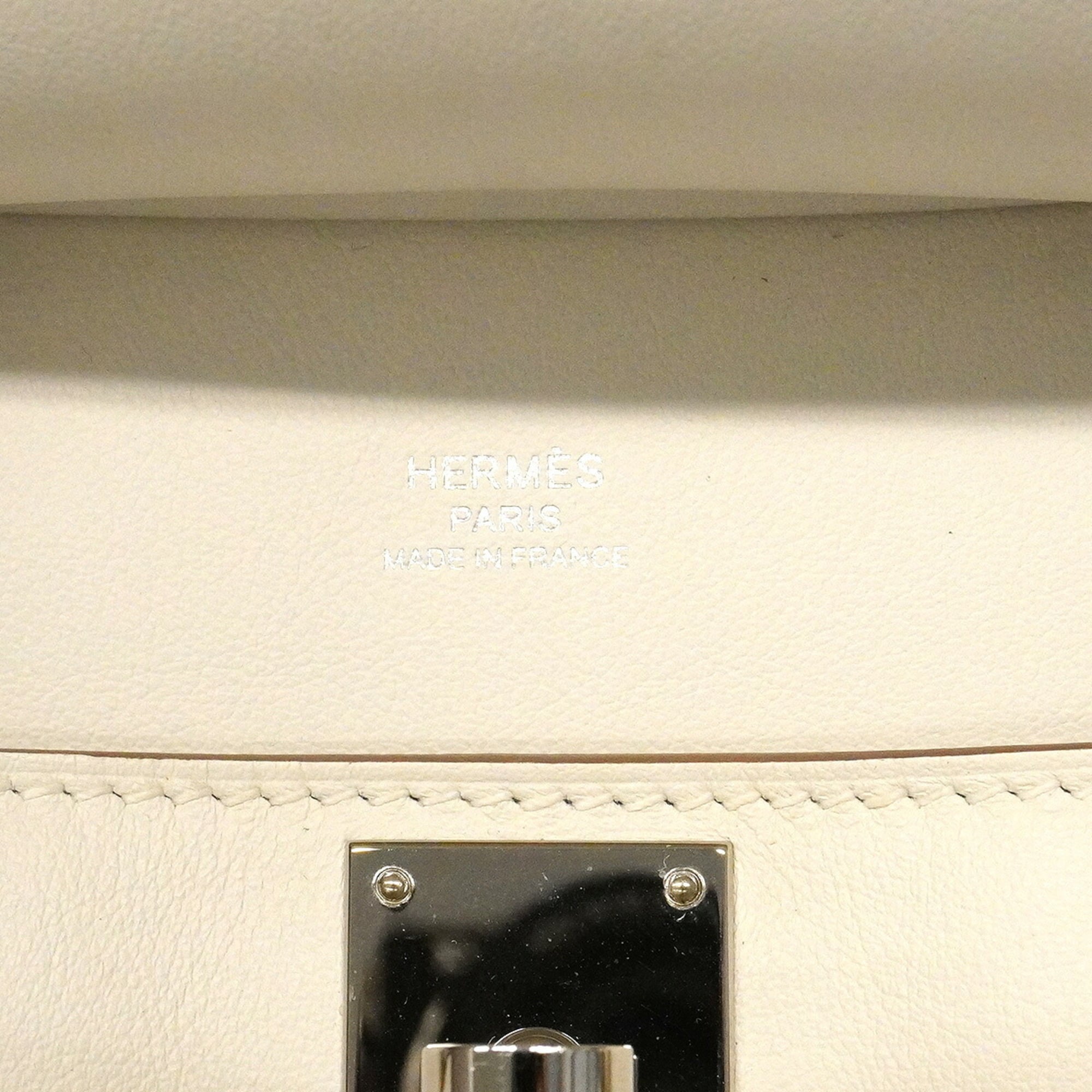 Hermes White Swift Leather Shoulder Bag (Pre-Owned)