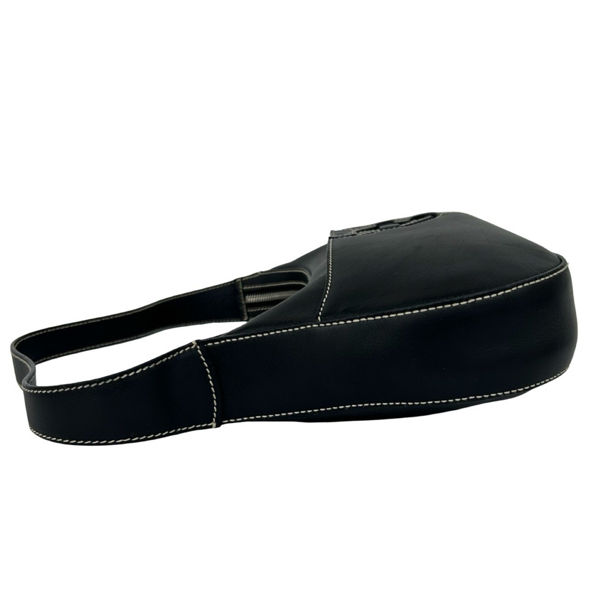 Salvatore Ferragamo Black Leather Handbag Shoulder Bag (Pre-Owned)
