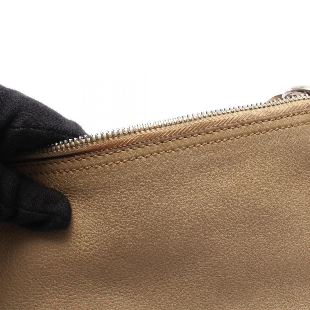 Salvatore Ferragamo Beige Leather Handbag Shoulder Bag (Pre-Owned)