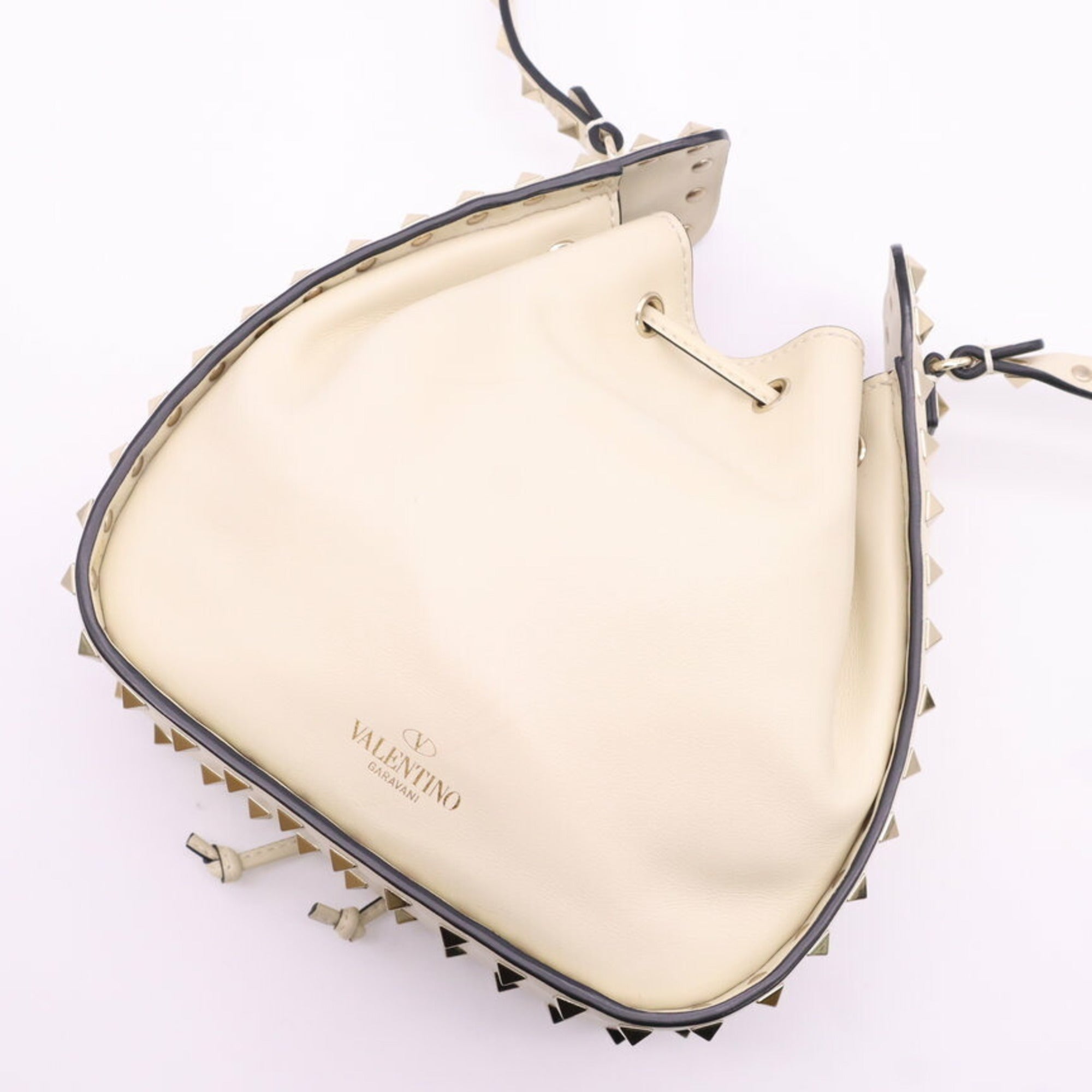 Valentino Ivory Leather Shoulder Bag (Pre-Owned)