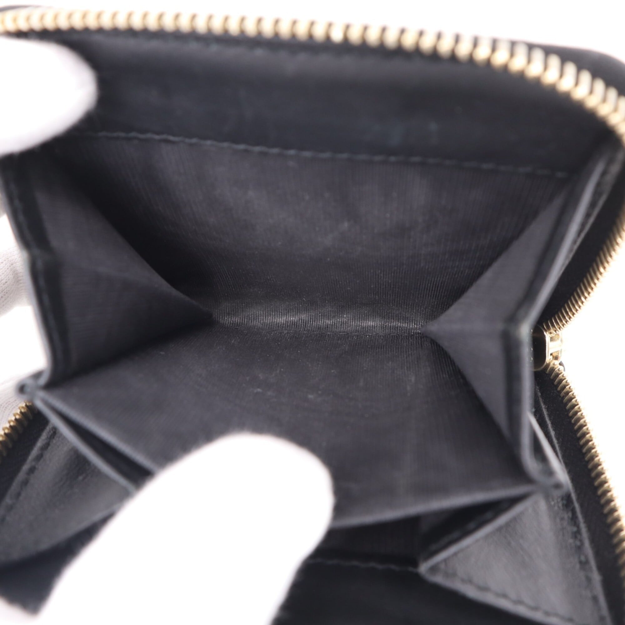 Gucci Microguccissima Black Leather Wallet (Bi-Fold) (Pre-Owned)