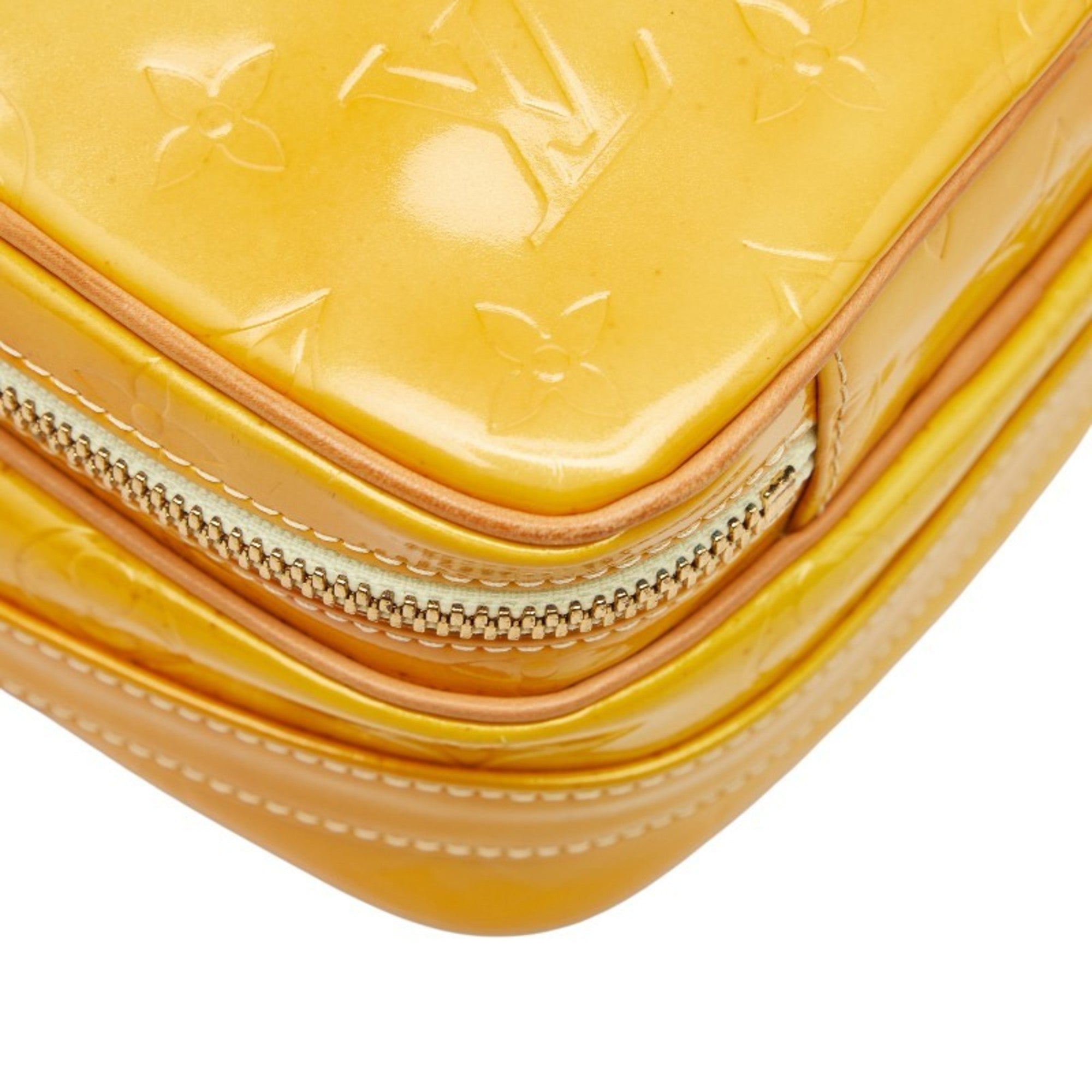 Louis Vuitton Yellow Patent Leather Shoulder Bag (Pre-Owned)