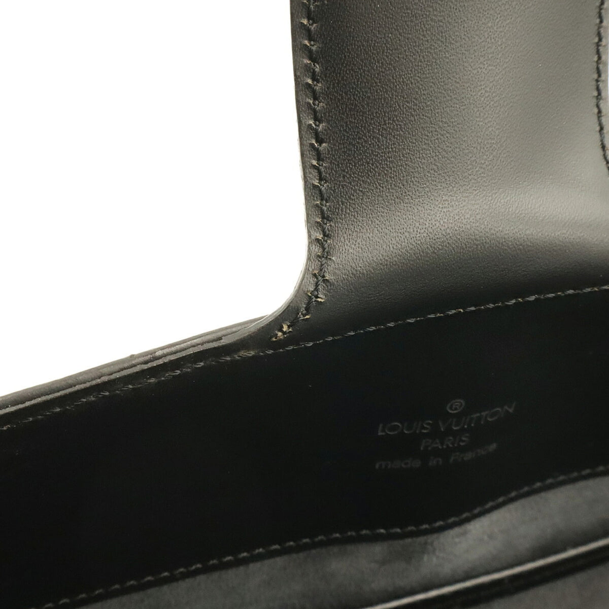 Louis Vuitton Noir Epi Leather Shoulder Bag (Pre-Owned)