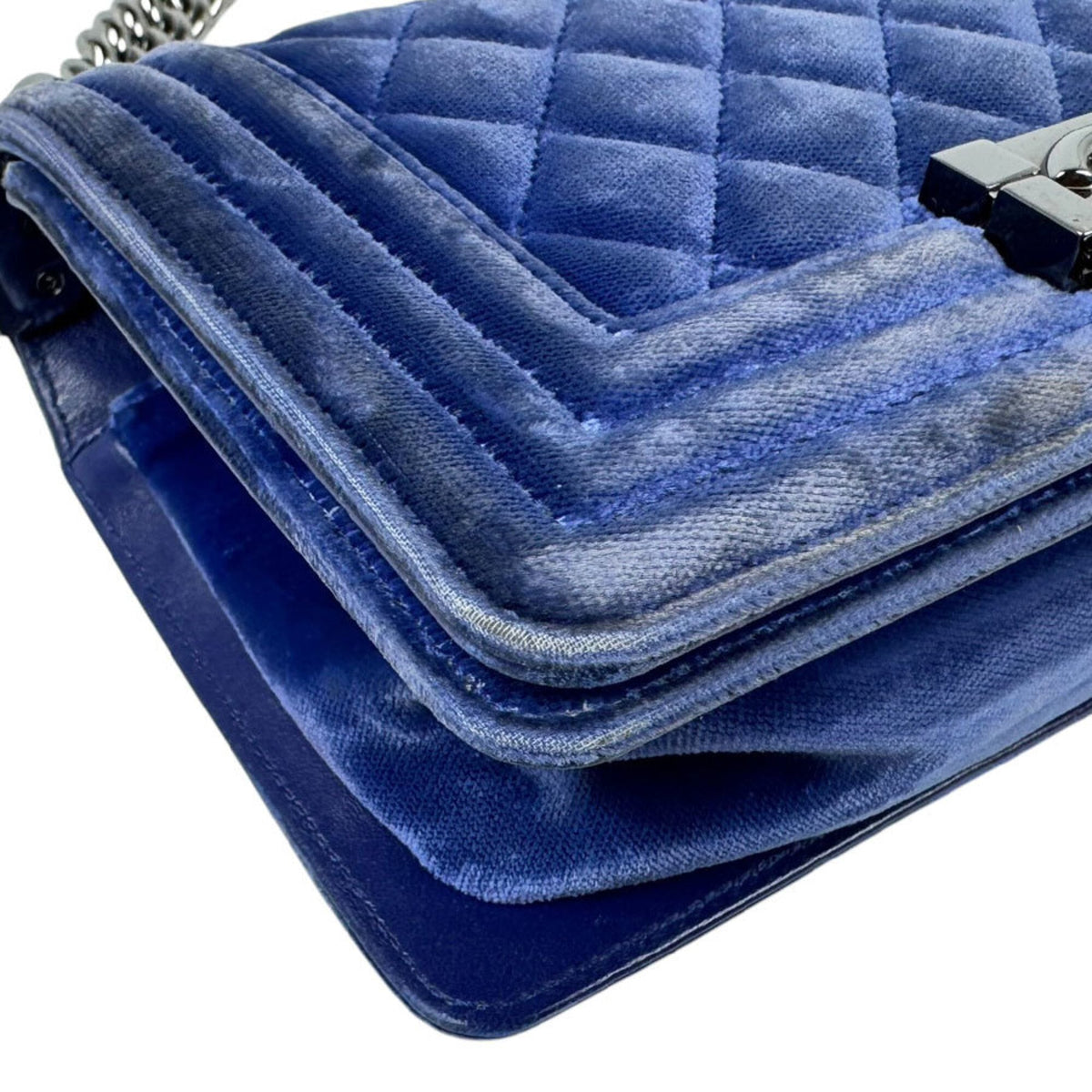Chanel Blue Velvet Shoulder Bag (Pre-Owned)