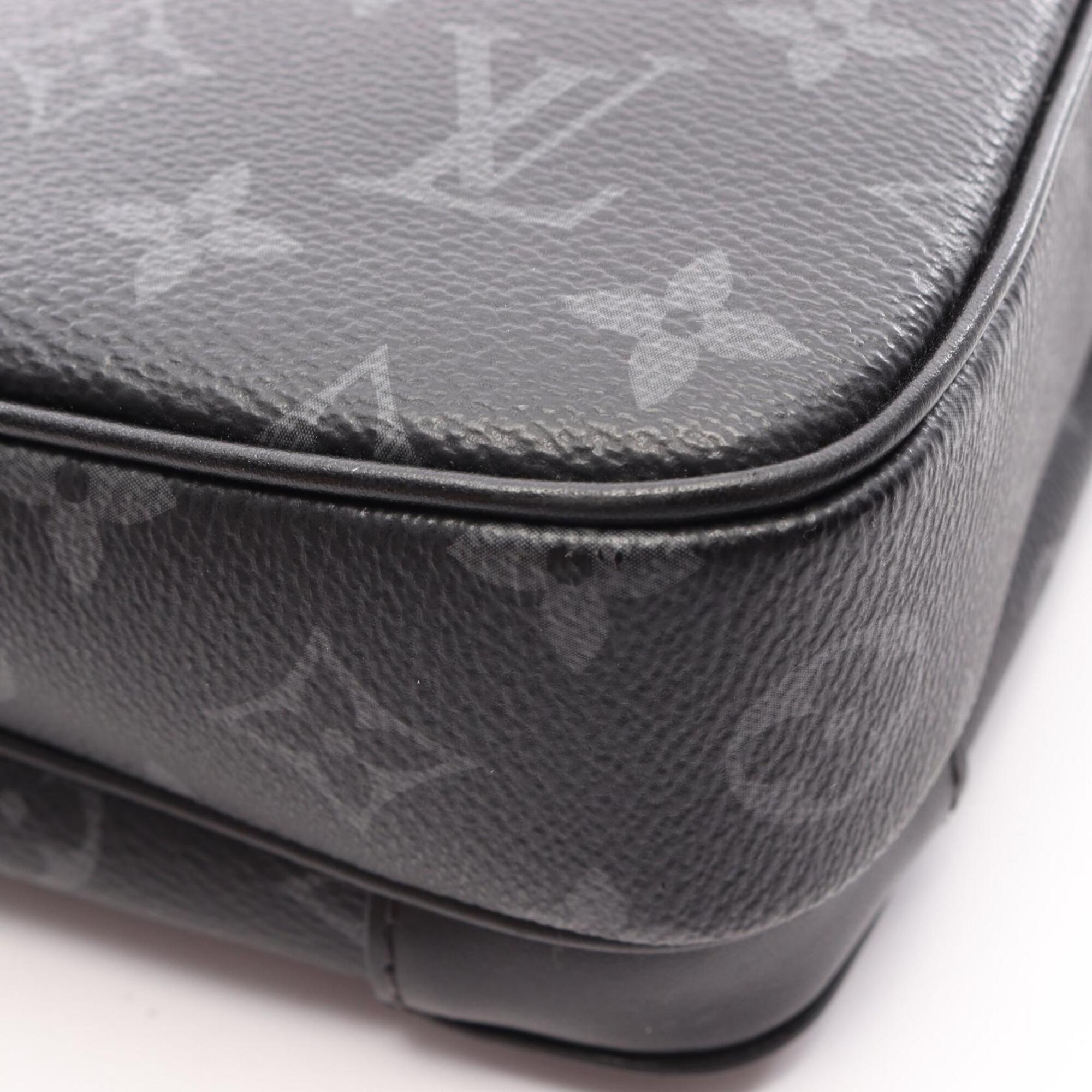 Louis Vuitton Black Pvc Leather Handbag Shoulder Bag (Pre-Owned)