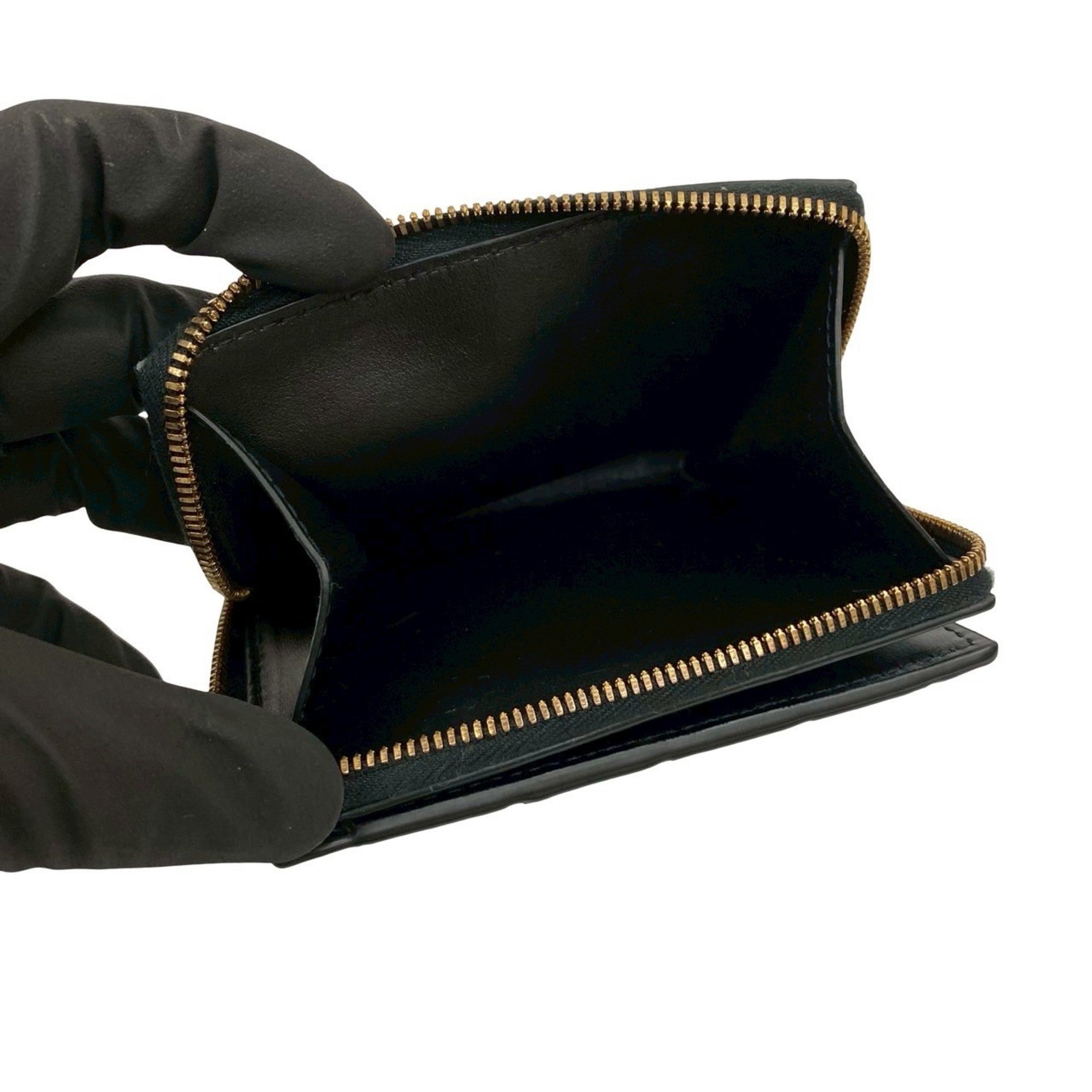 Bottega Veneta Black Leather Wallet (Bi-Fold) (Pre-Owned)