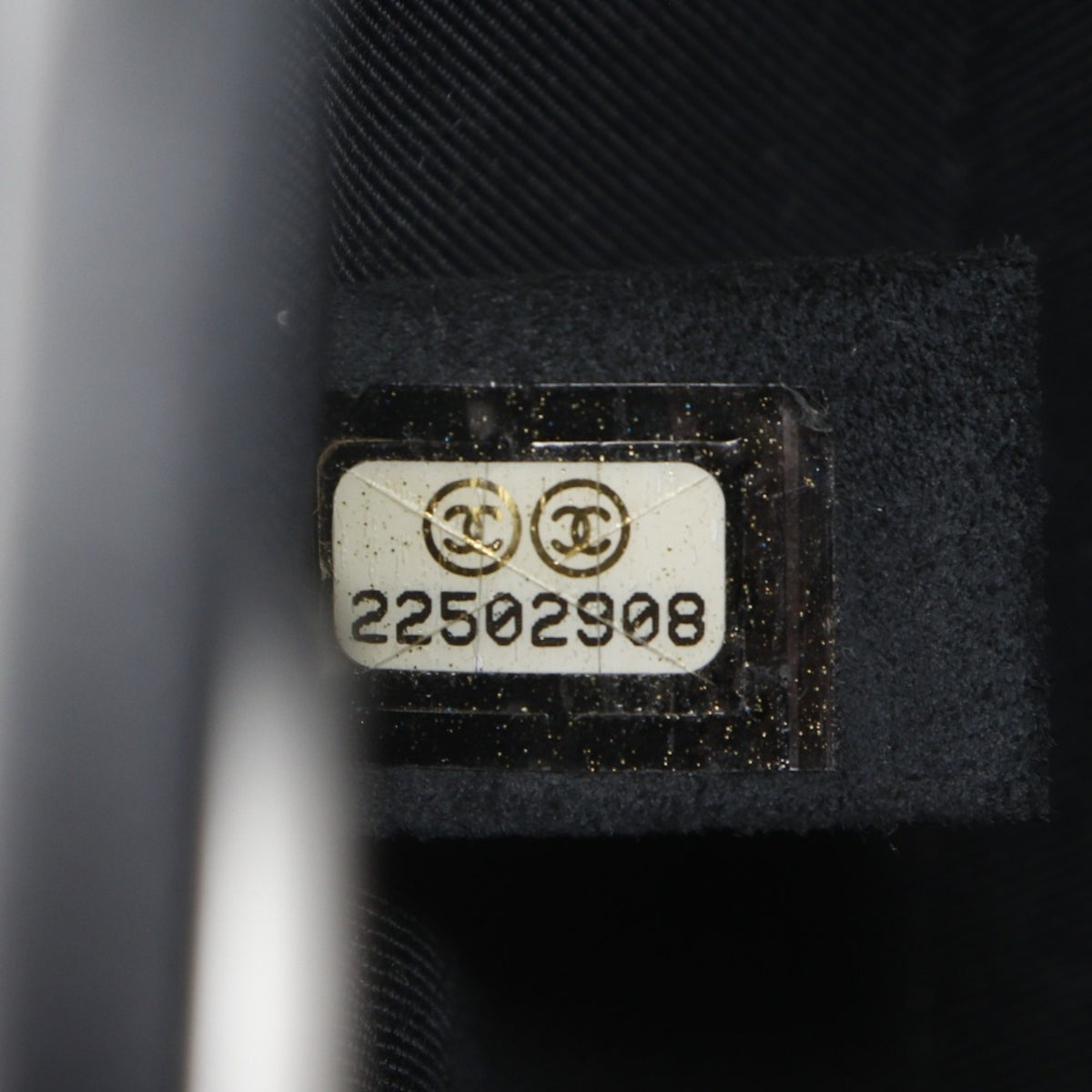 Chanel Black Leather Shoulder Bag (Pre-Owned)