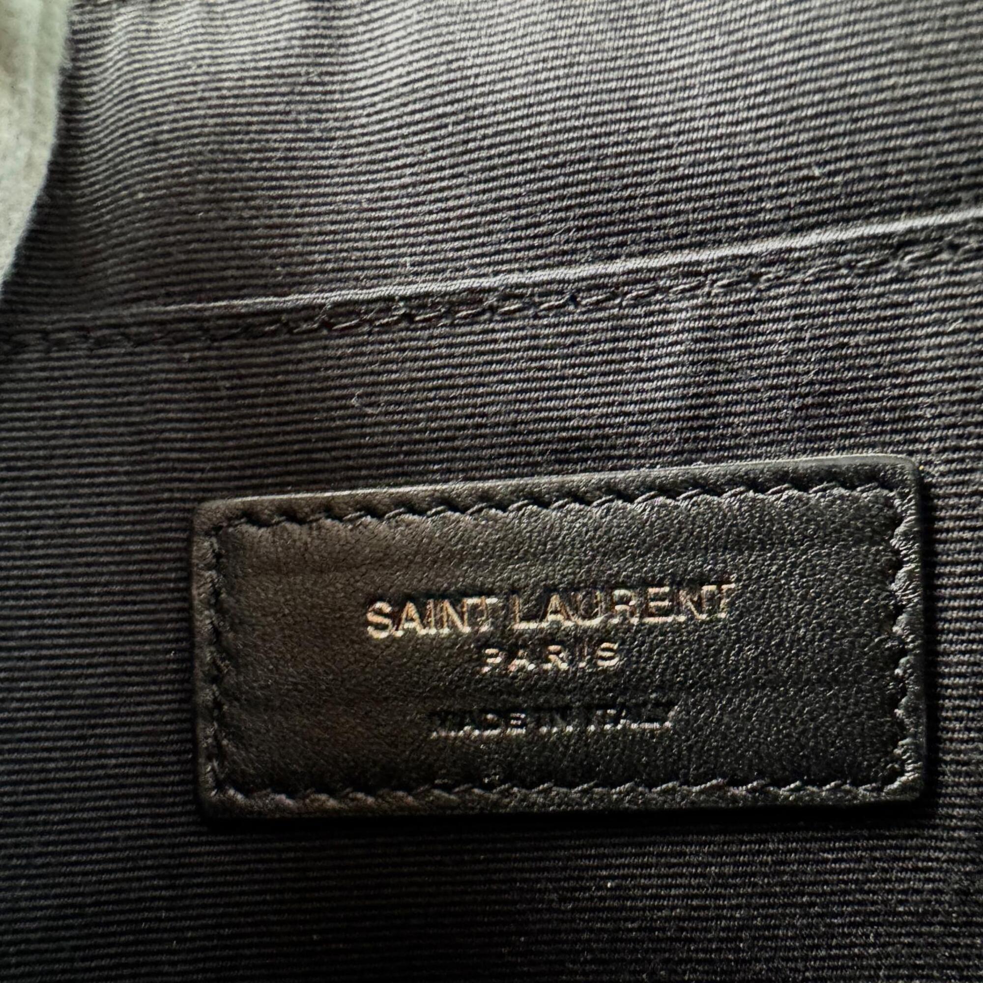 Yves Saint Laurent Black Leather Clutch Bag (Pre-Owned)