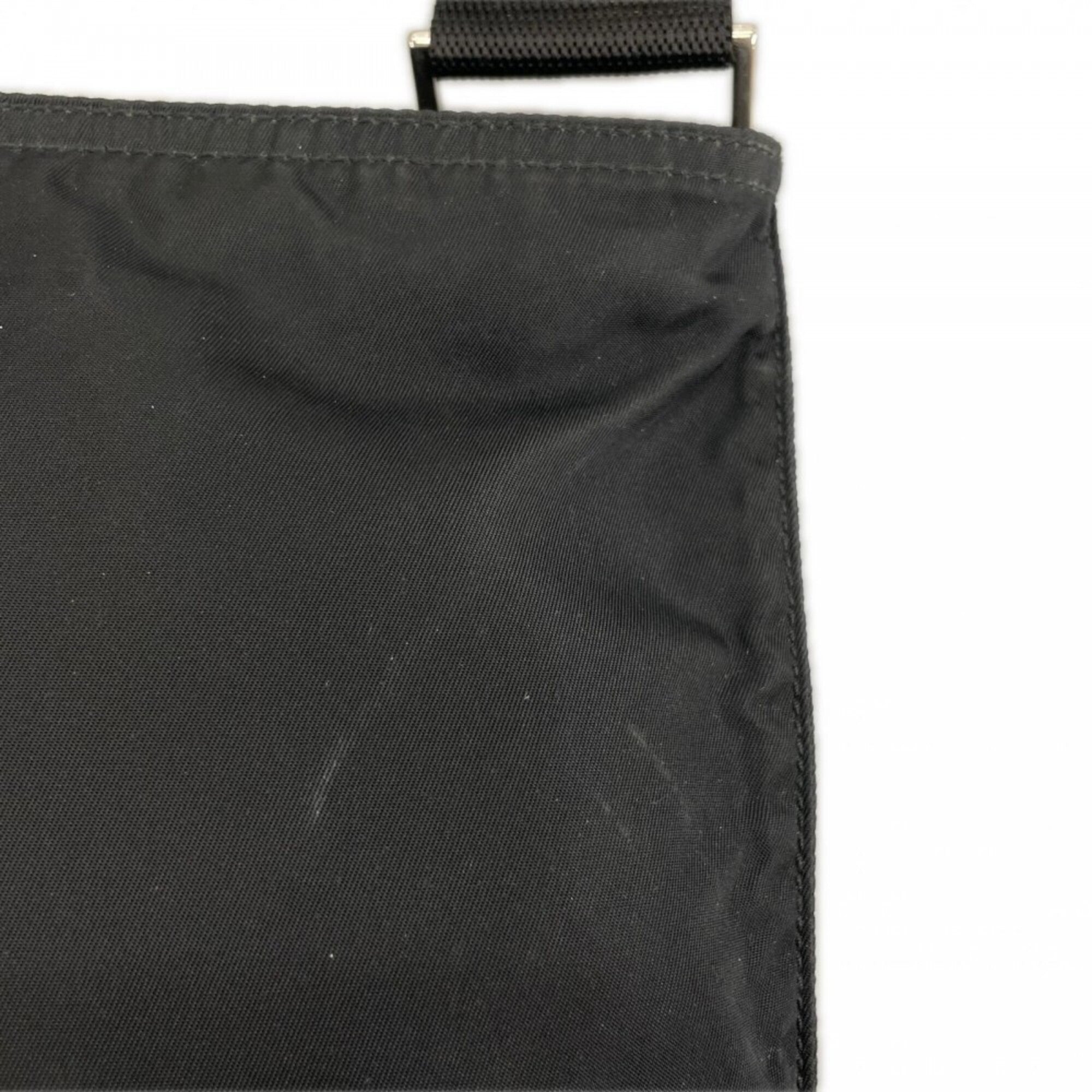 Prada Black Nylon Shoulder Bag (Pre-Owned)