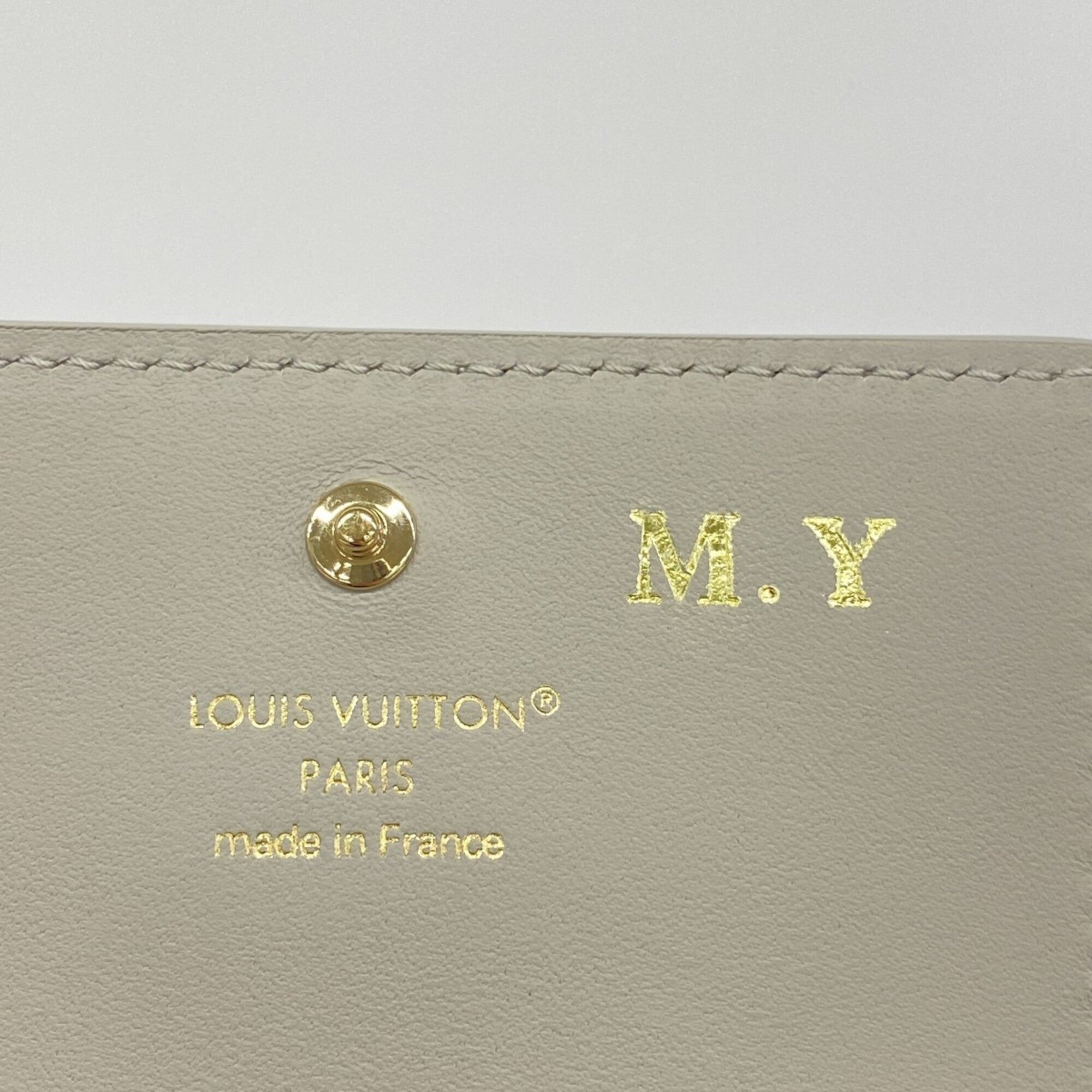 Louis Vuitton Gray Wallet (Tri-Fold) (Pre-Owned)