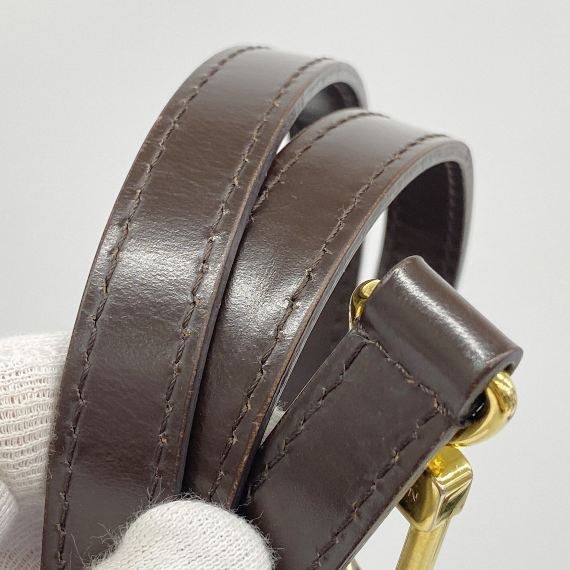 Louis Vuitton Ebene Handbag (Pre-Owned)