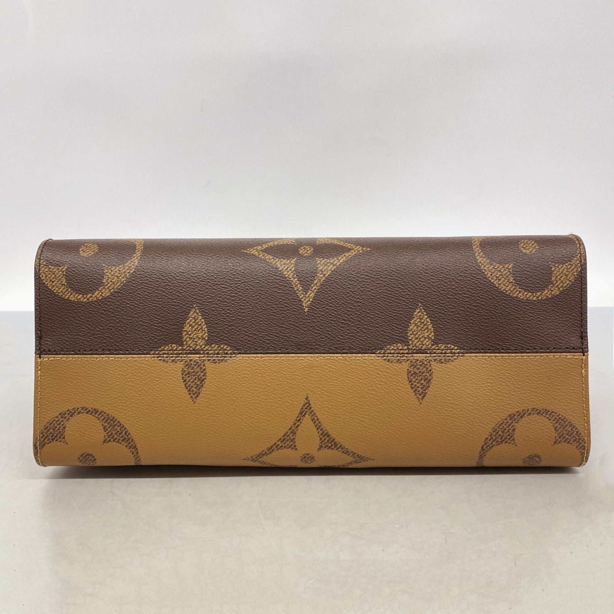Louis Vuitton Brown Tote Bag (Pre-Owned)