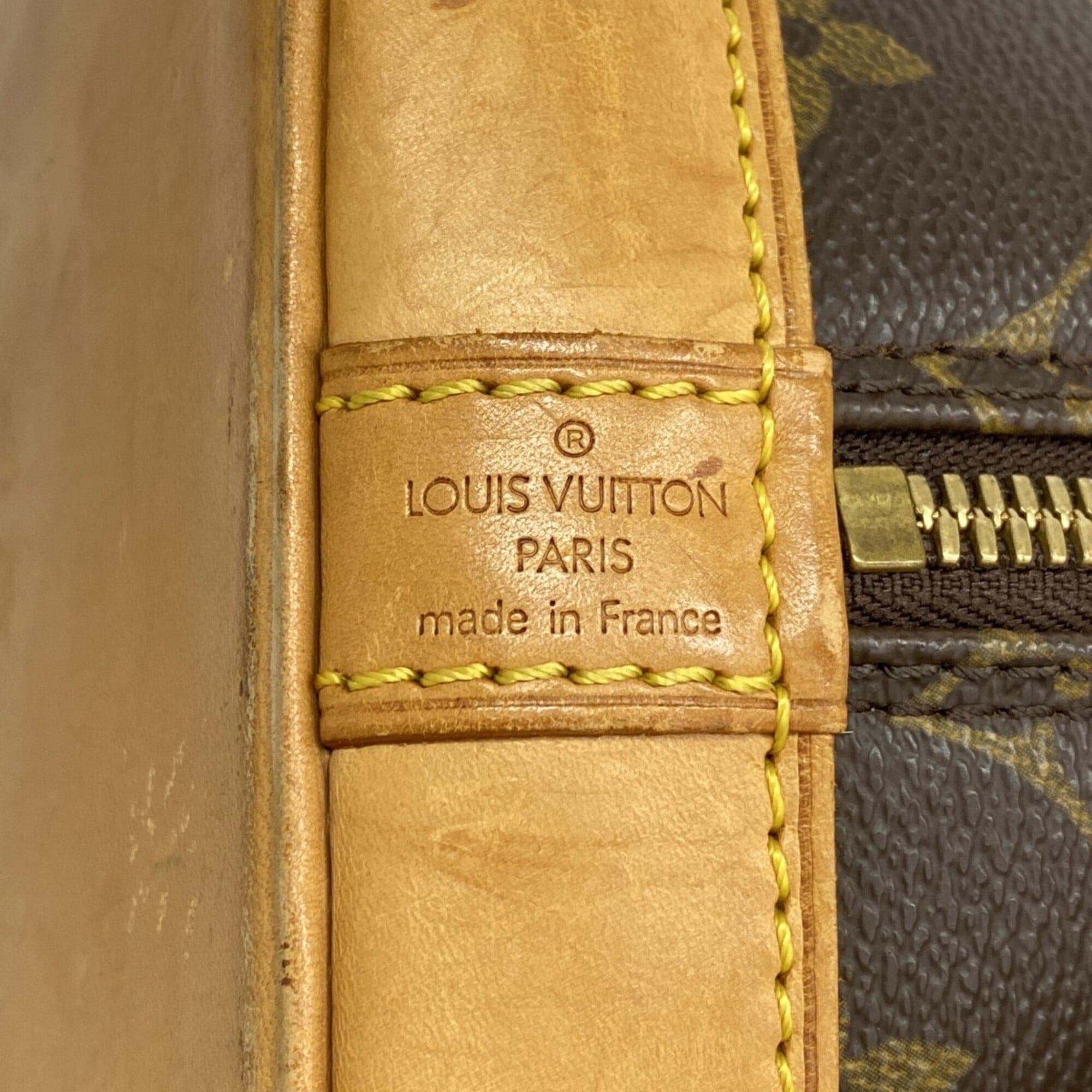 Louis Vuitton Brown Handbag (Pre-Owned)