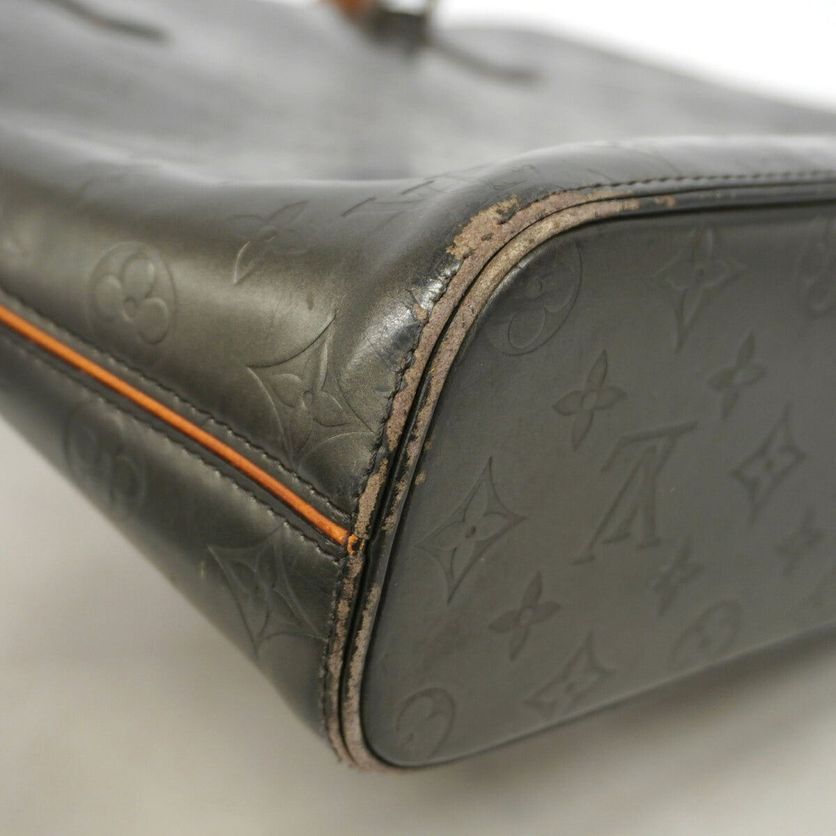 Louis Vuitton Noir Tote Bag (Pre-Owned)