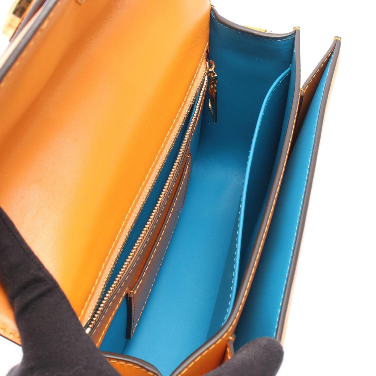 Louis Vuitton Orange Leather Handbag Shoulder Bag (Pre-Owned)