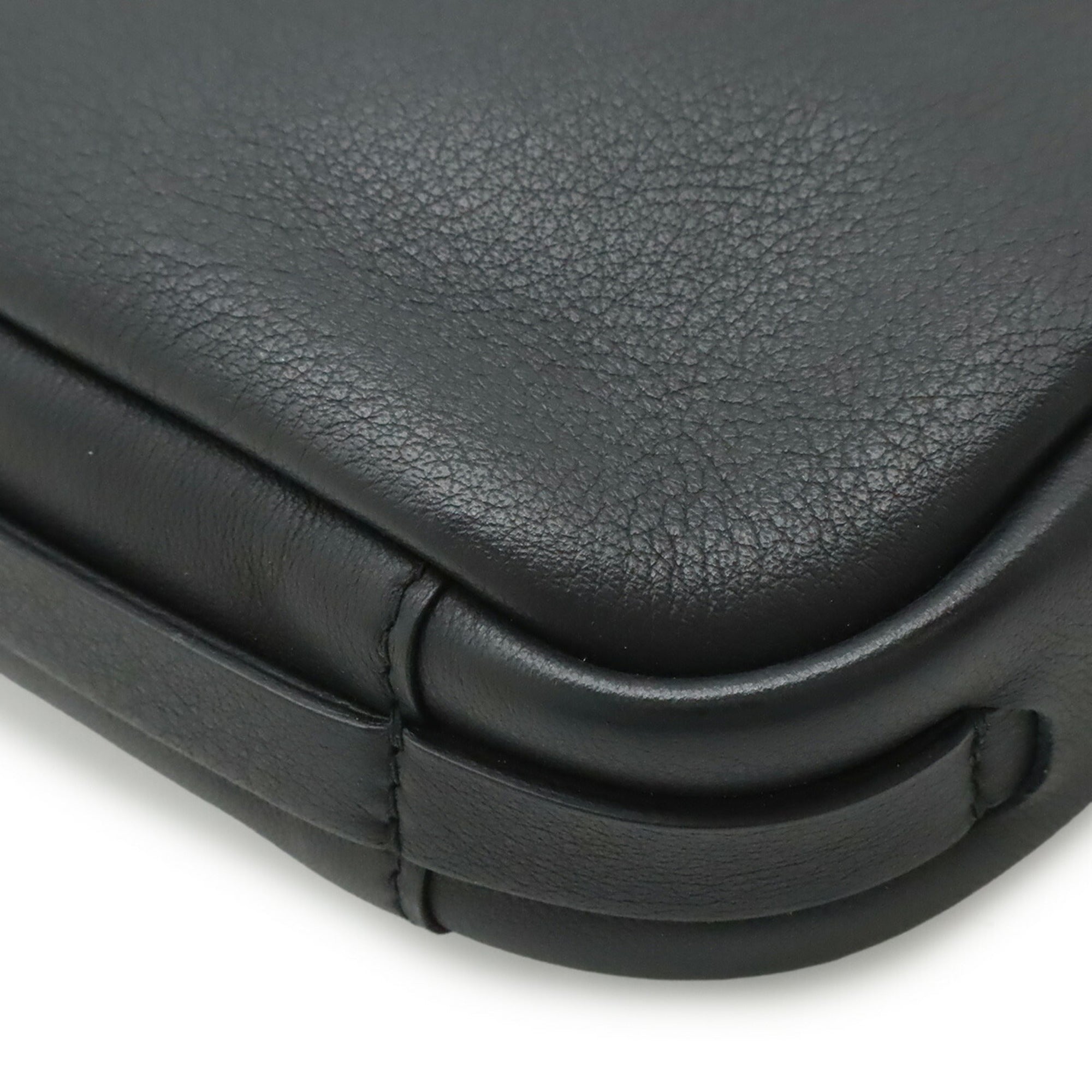 Balenciaga Black Leather Pochette Shoulder Bag (Pre-Owned)