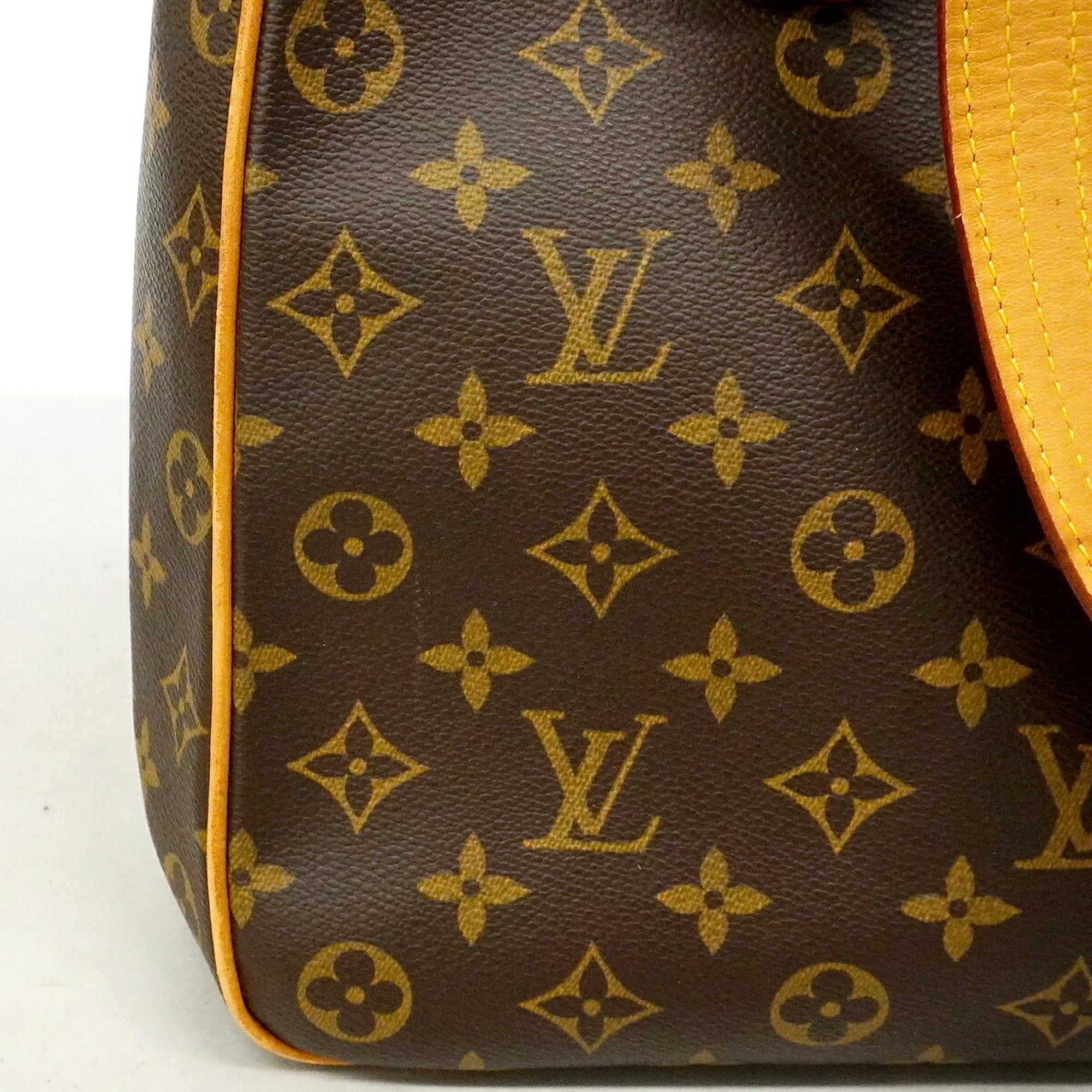 Louis Vuitton Brown Tote Bag (Pre-Owned)