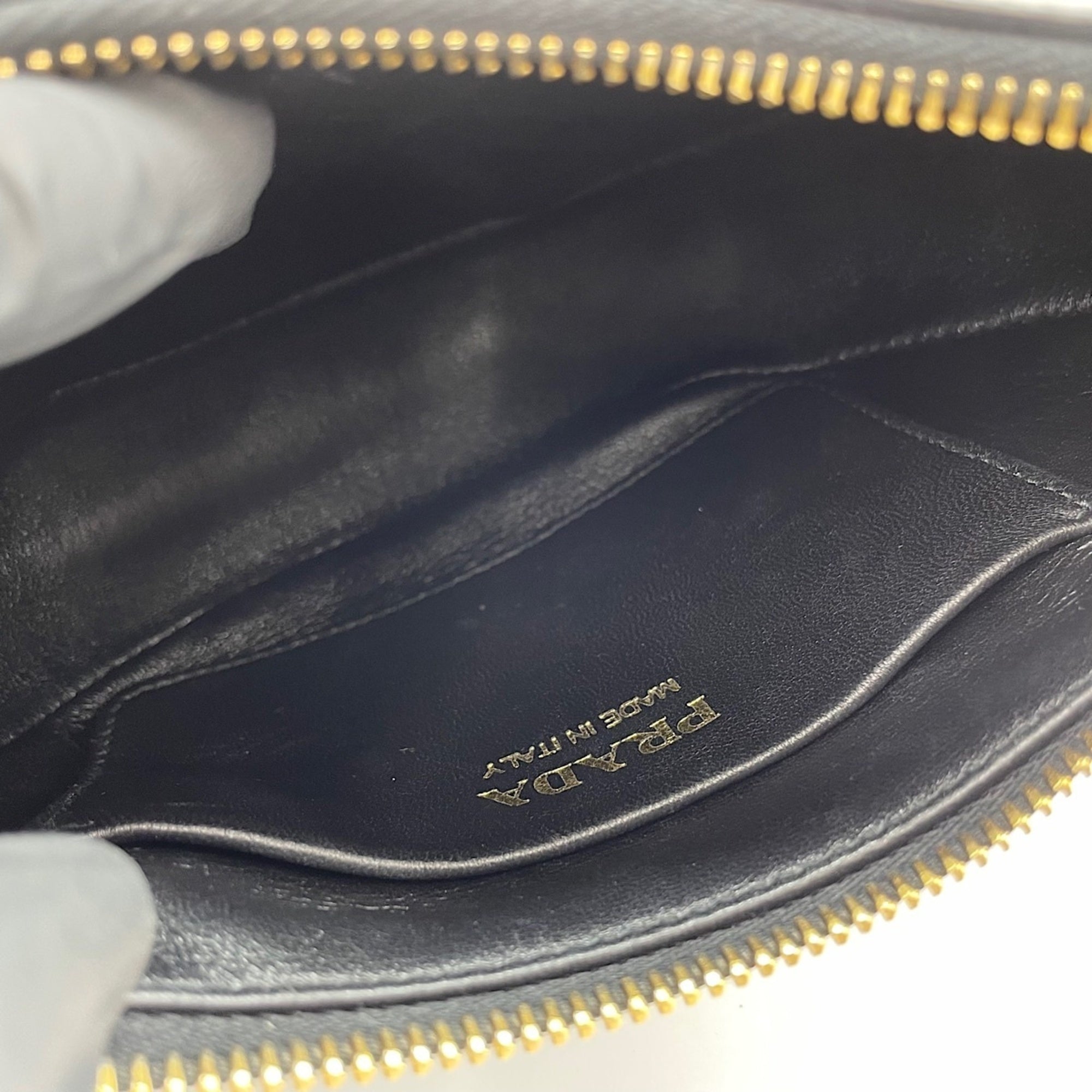 Prada Black Shoulder Bag (Pre-Owned)