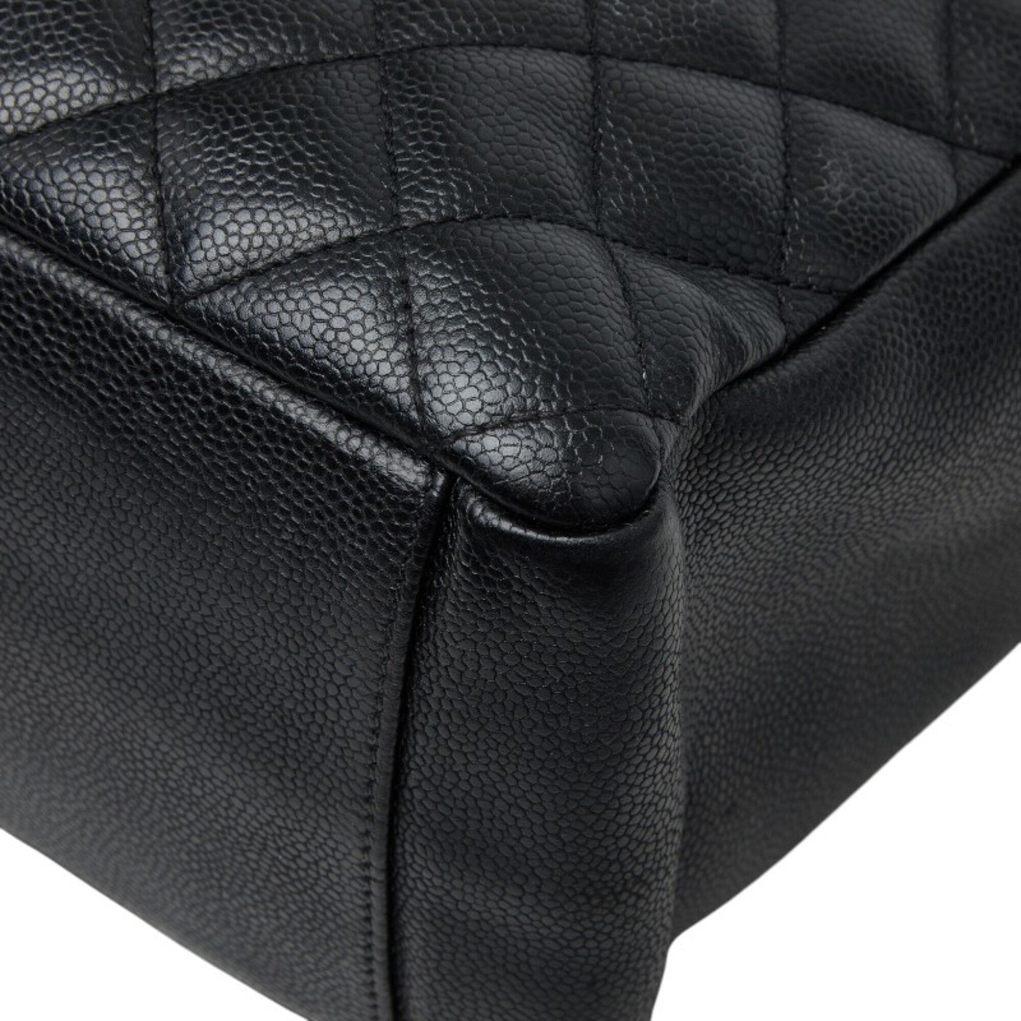Chanel Black Grained Calfskin Shoulder Bag (Pre-Owned)