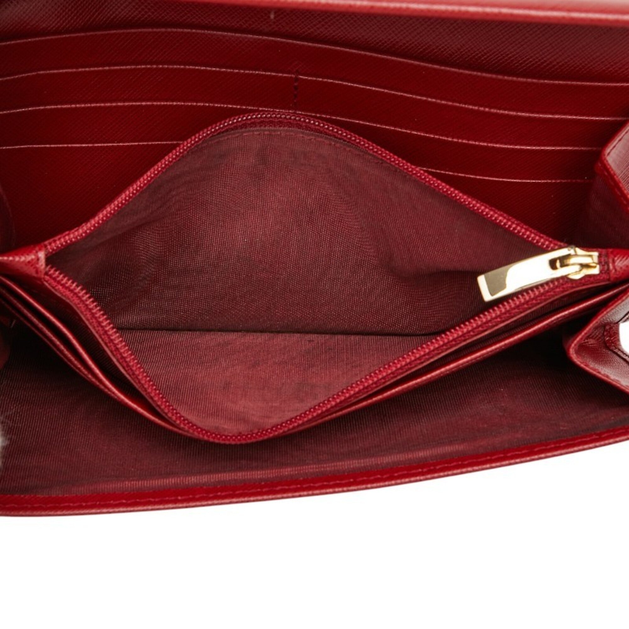 Salvatore Ferragamo Gancini Red Color Leather Long Wallet (Bi-Fold) (Pre-Owned)