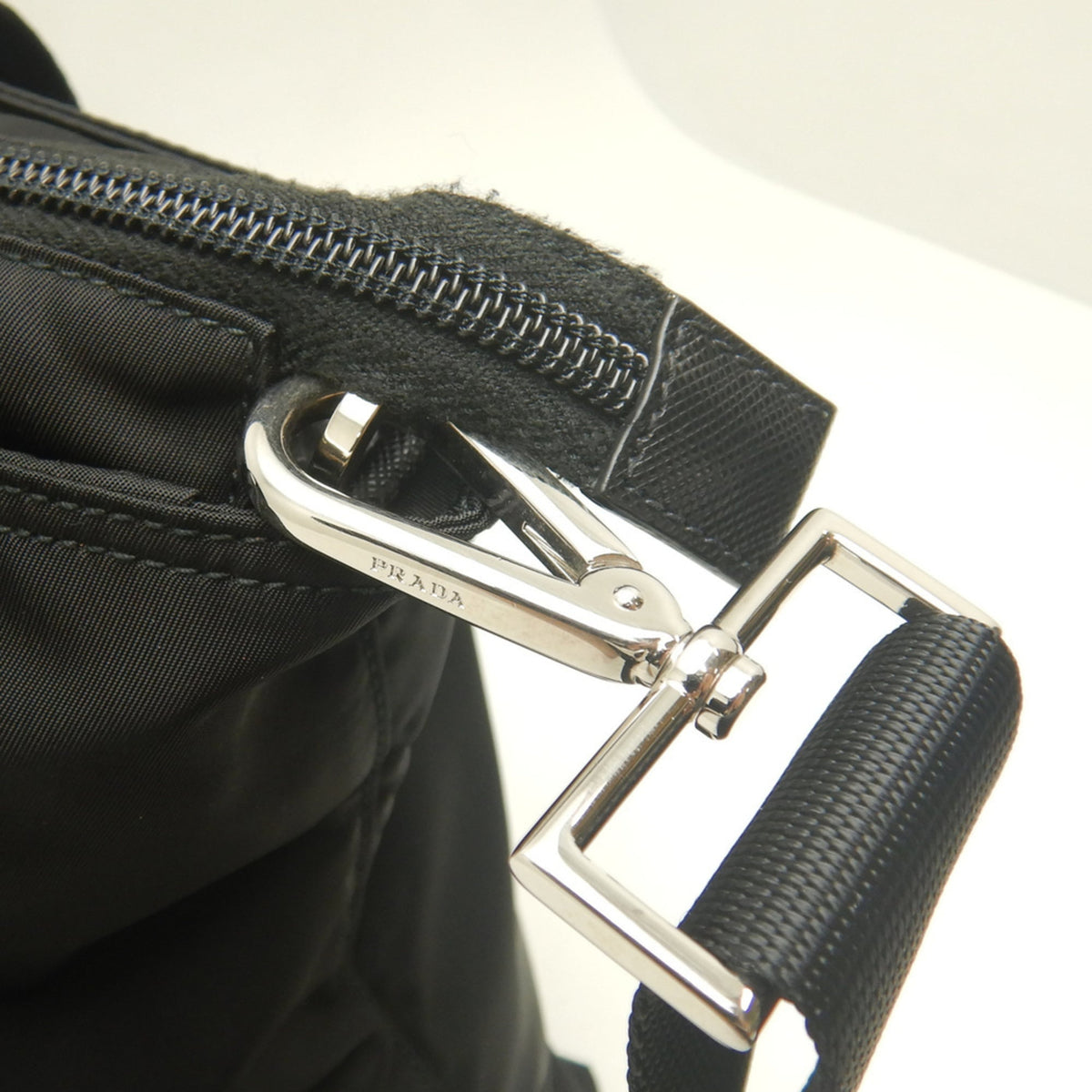Prada Nero Nylon Tote Bag (Pre-Owned)