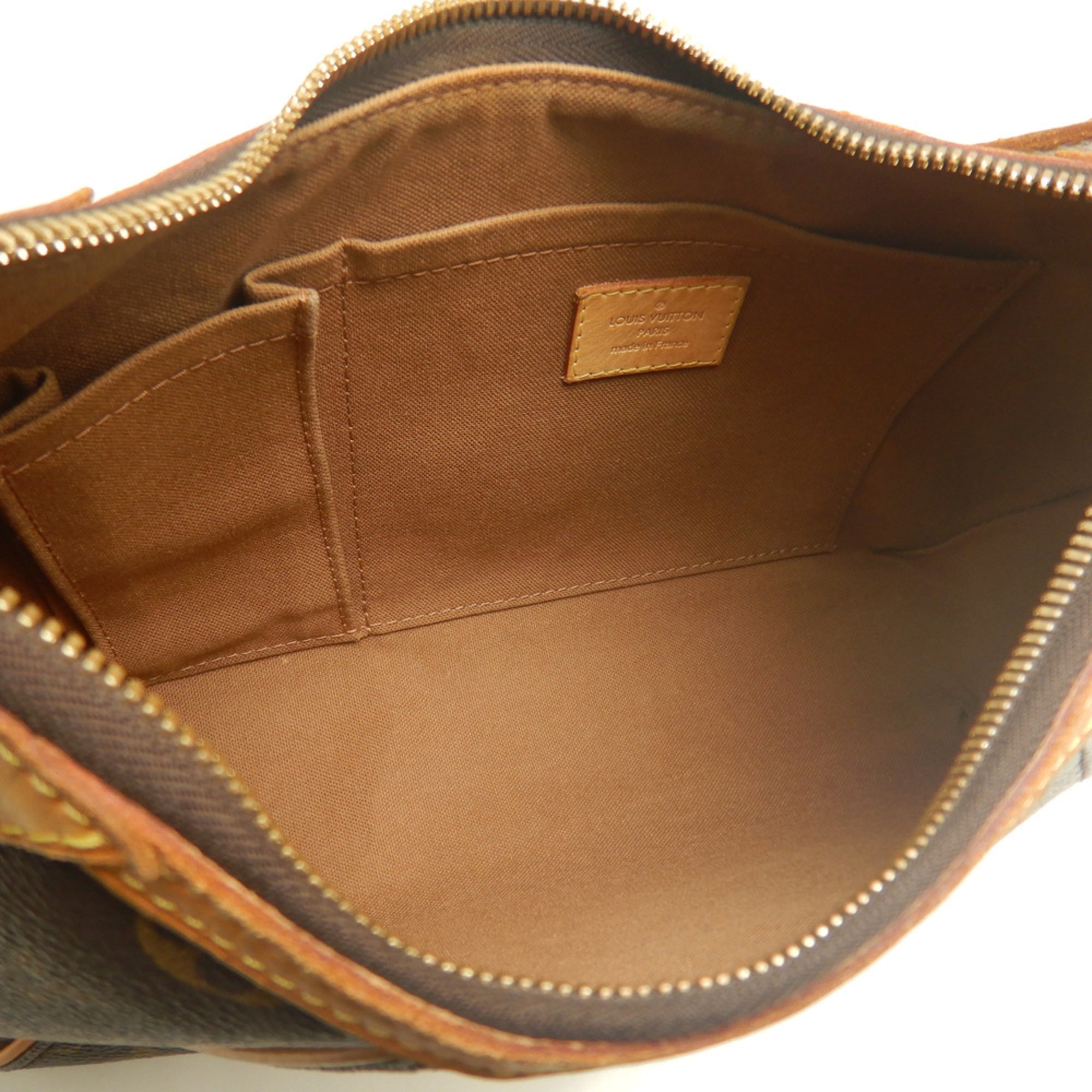 Louis Vuitton Brown Monogram Monogram Canvas Shoulder Bag (Pre-Owned)