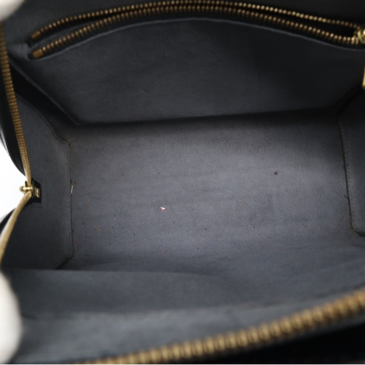 Louis Vuitton Black Leather Handbag (Pre-Owned)