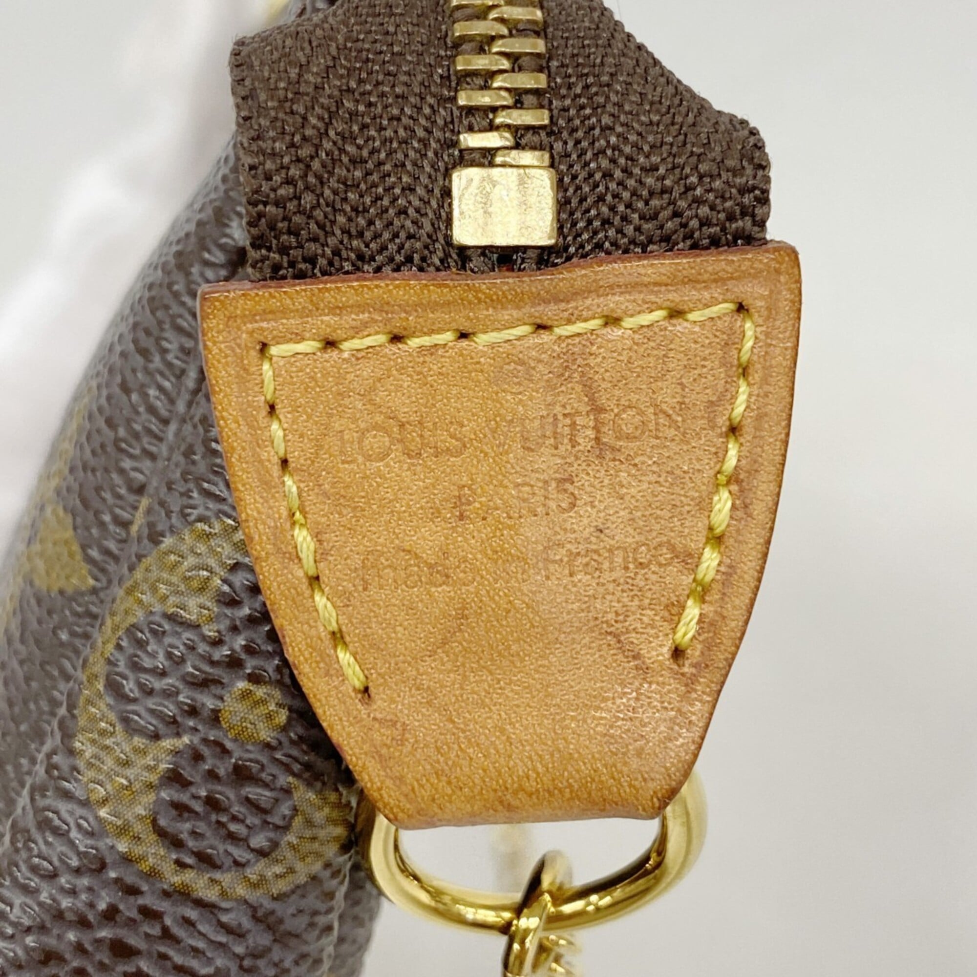 Louis Vuitton Brown Pouch (Pre-Owned)