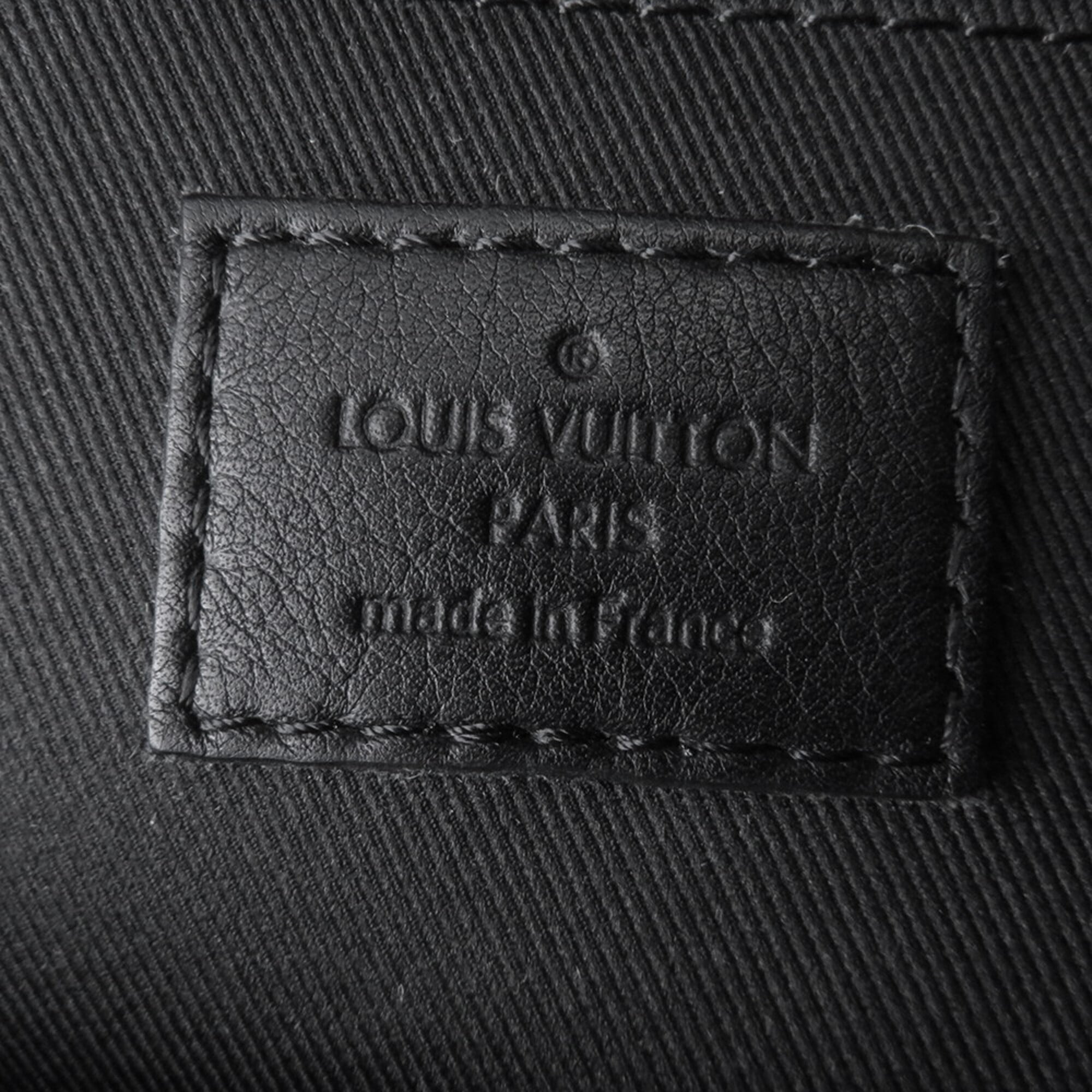 Louis Vuitton Monogram Noir Monogram Handbag (Pre-Owned)