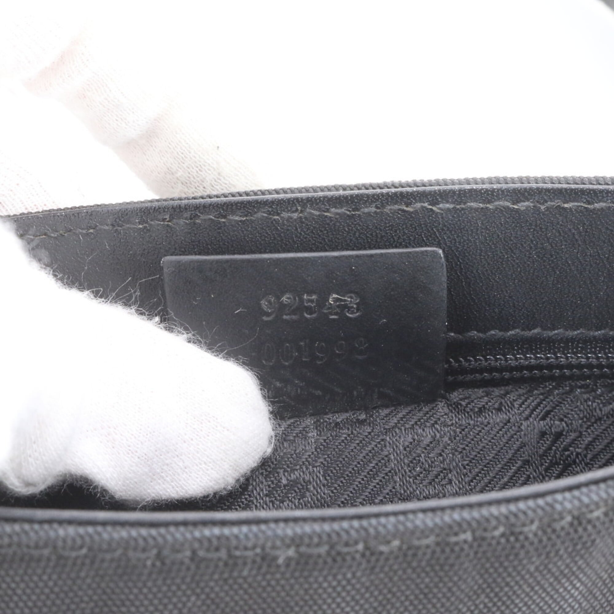 Gucci Black Leather Nylon Pouch Sling Bag (Pre-Owned)