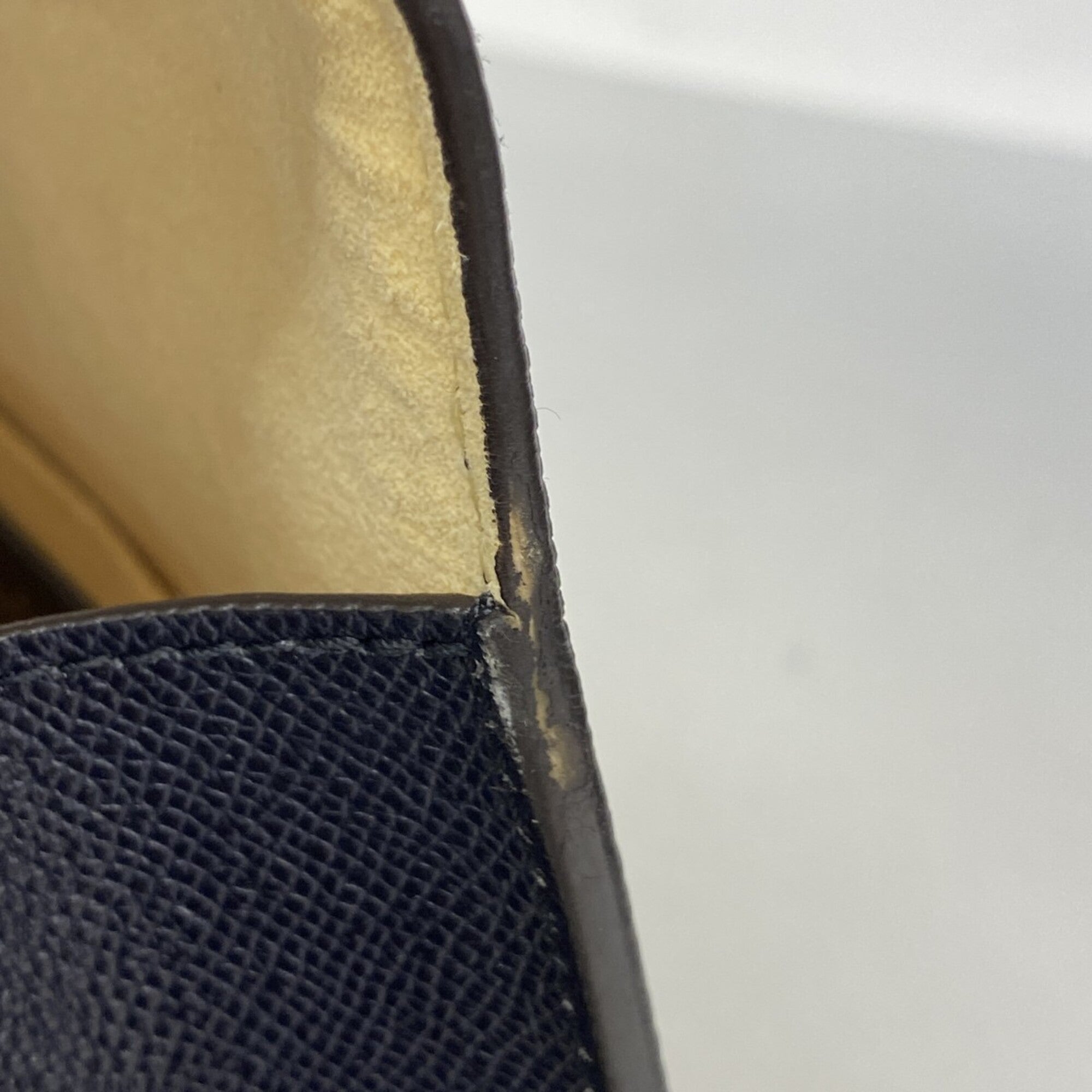 Louis Vuitton Multi-Color Shoulder Bag (Pre-Owned)