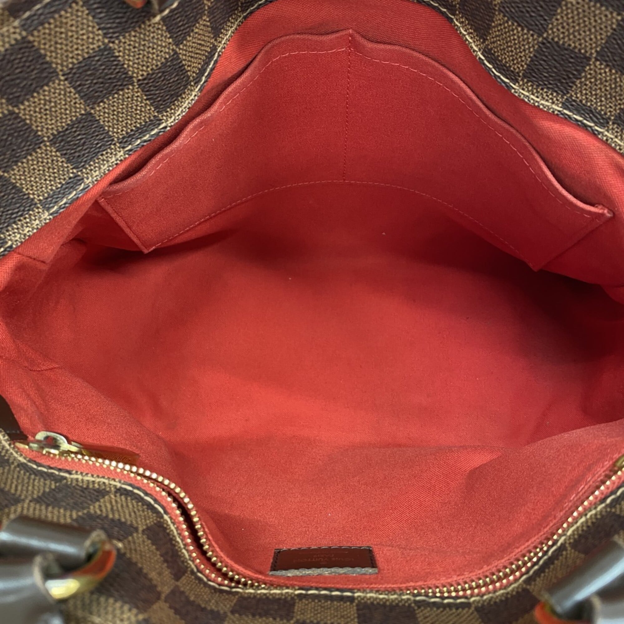 Louis Vuitton Ebene Handbag (Pre-Owned)