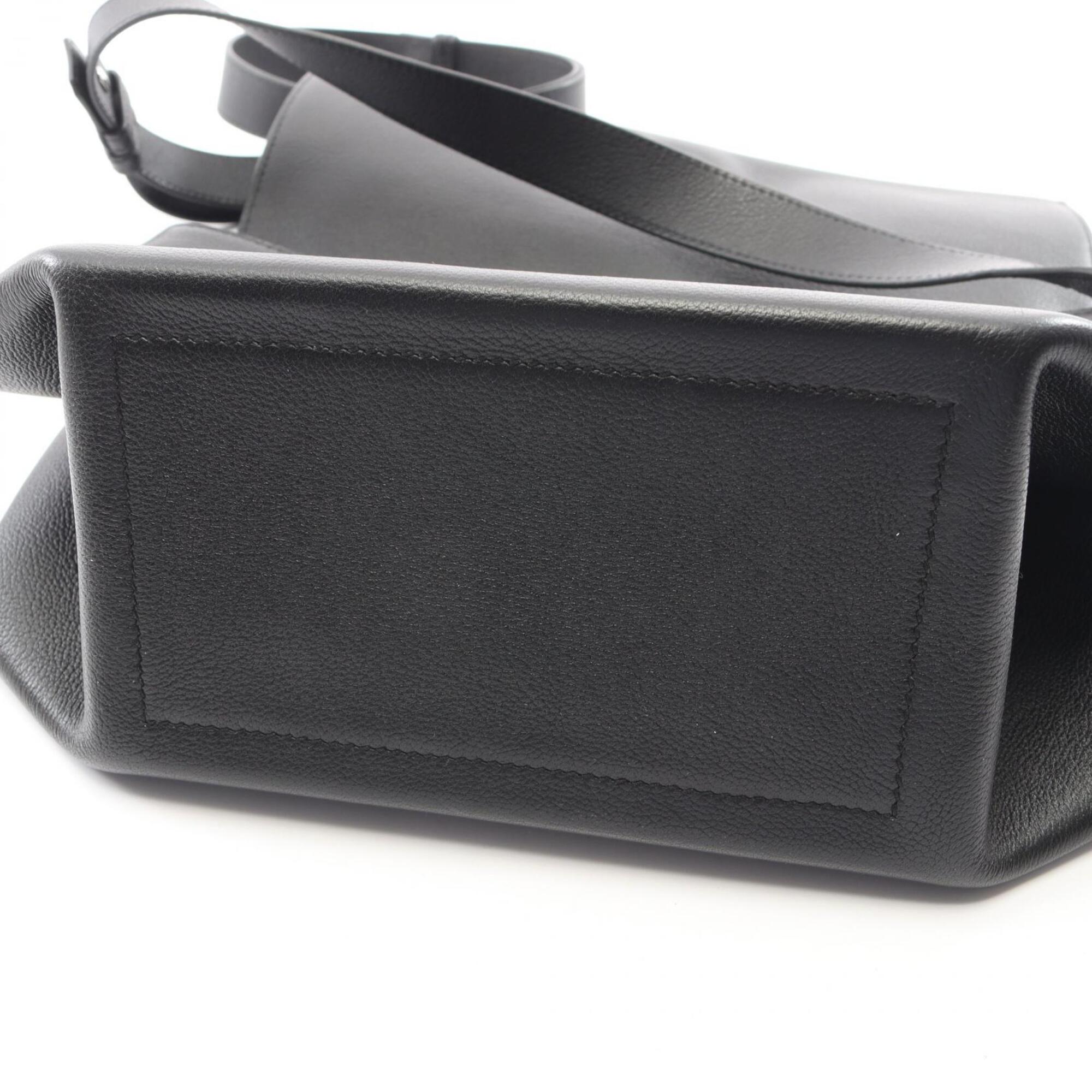 Hermes Black Handbag Shoulder Bag (Pre-Owned)