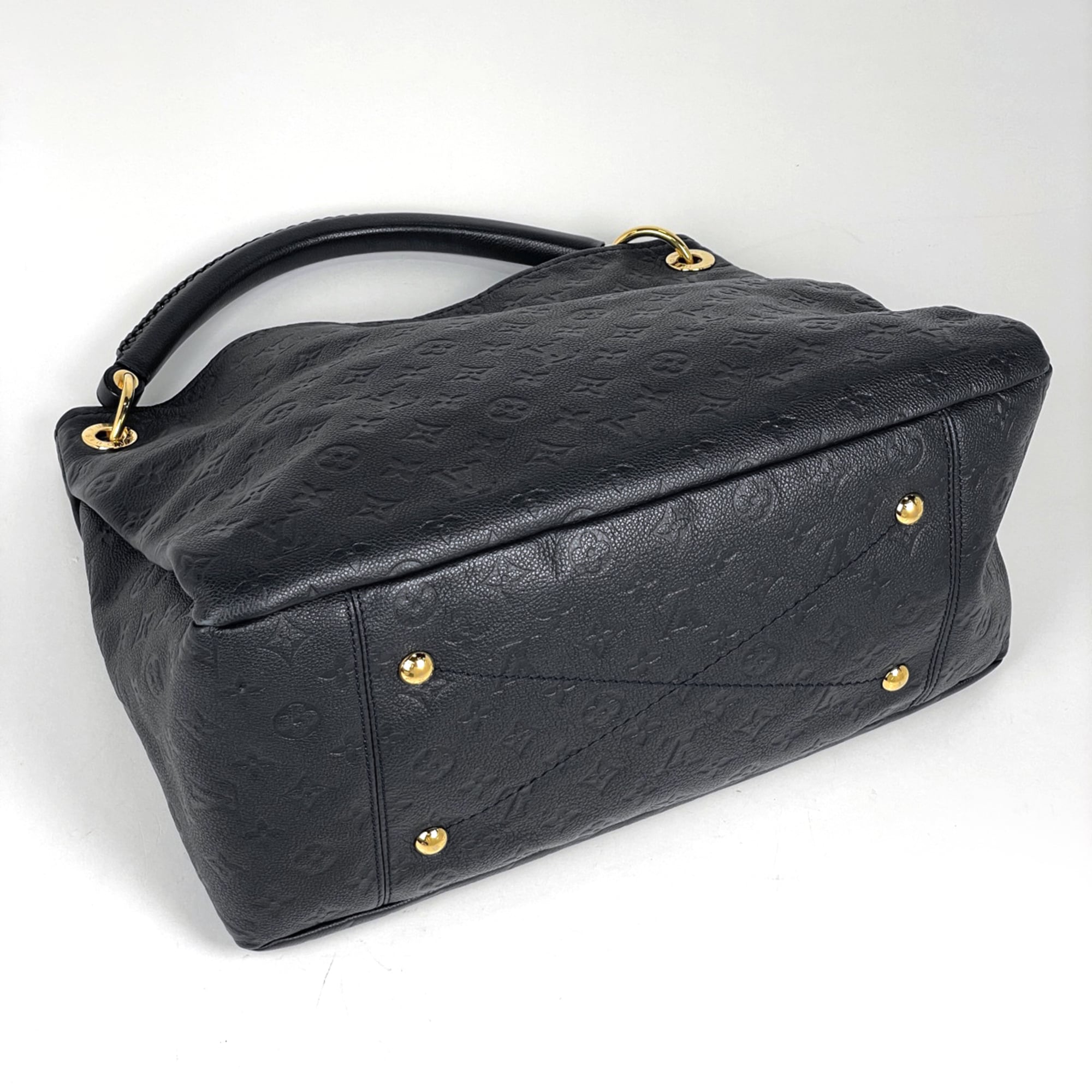 Louis Vuitton Infini Navy Monogram Empreinte Shoulder Bag (Pre-Owned)