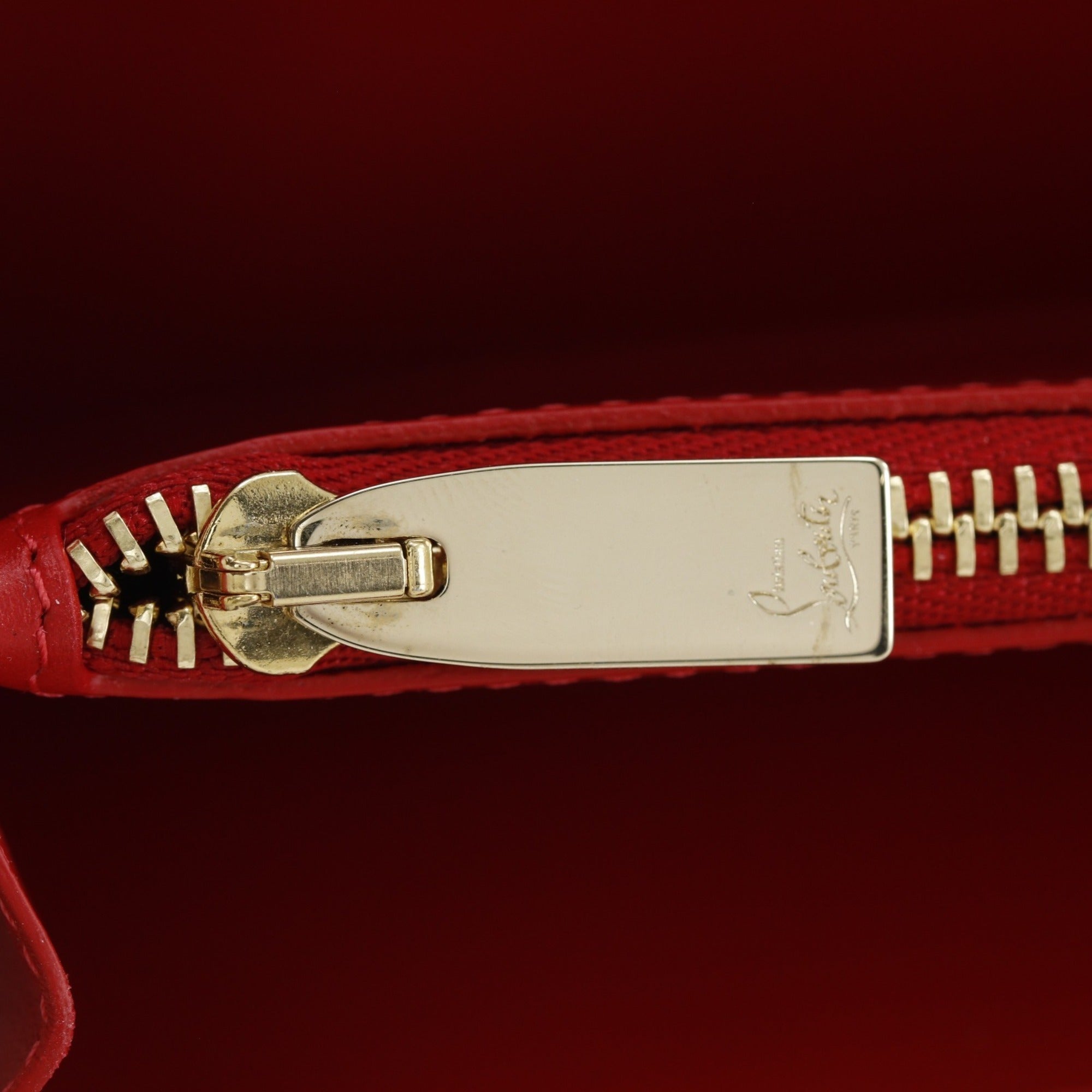Christian Louboutin Black Leather Long Wallet (Bi-Fold) (Pre-Owned)