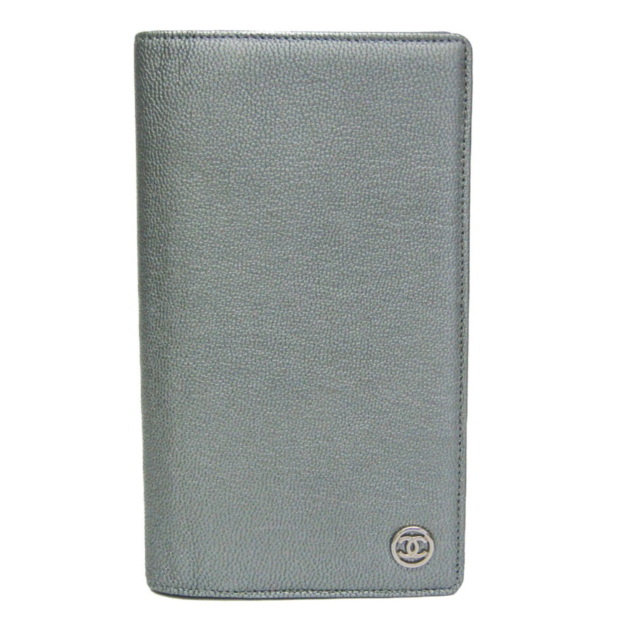 Chanel Coco Button Silver Leather Long Wallet (Bi-Fold) (Pre-Owned)