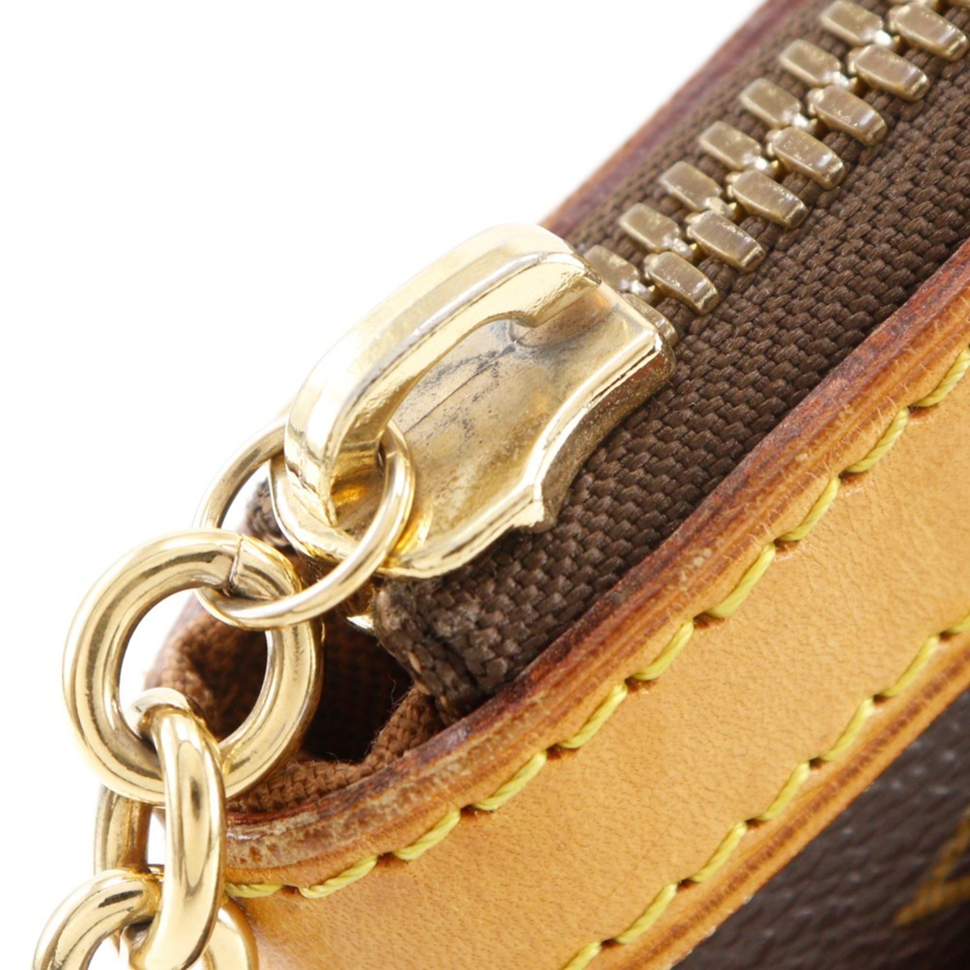 Louis Vuitton Brown Monogram Monogram Handbag (Pre-Owned)
